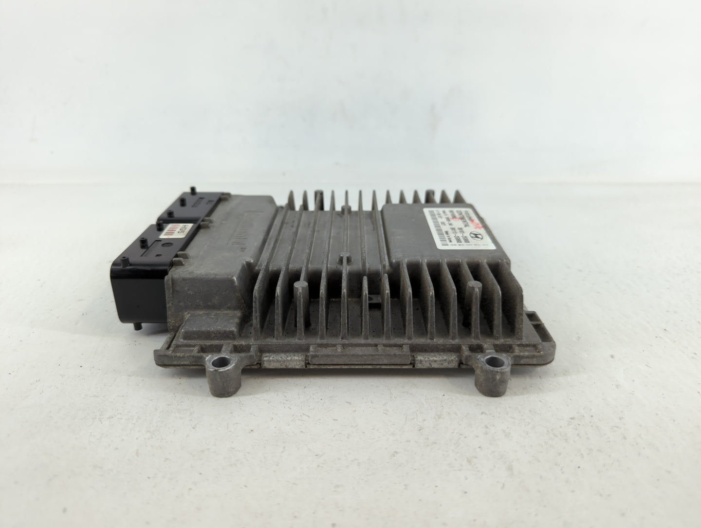 2011-2014 Hyundai Sonata PCM Engine Control Computer ECU ECM PCU OEM P/N:39111-2G663 39101-2G663 Fits Fits 2011 2012 2013 20
