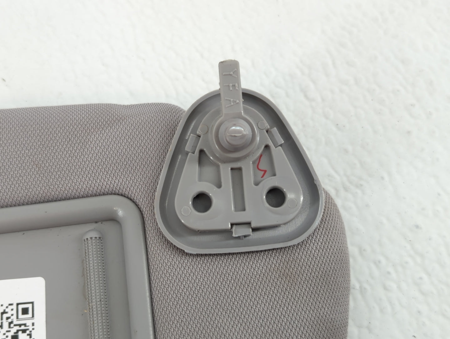 2011-2014 Hyundai Sonata Sun Visor Shade Replacement Passenger Right Mirror Fits Fits 2011 2012 2013 2014 OEM Used Auto Part