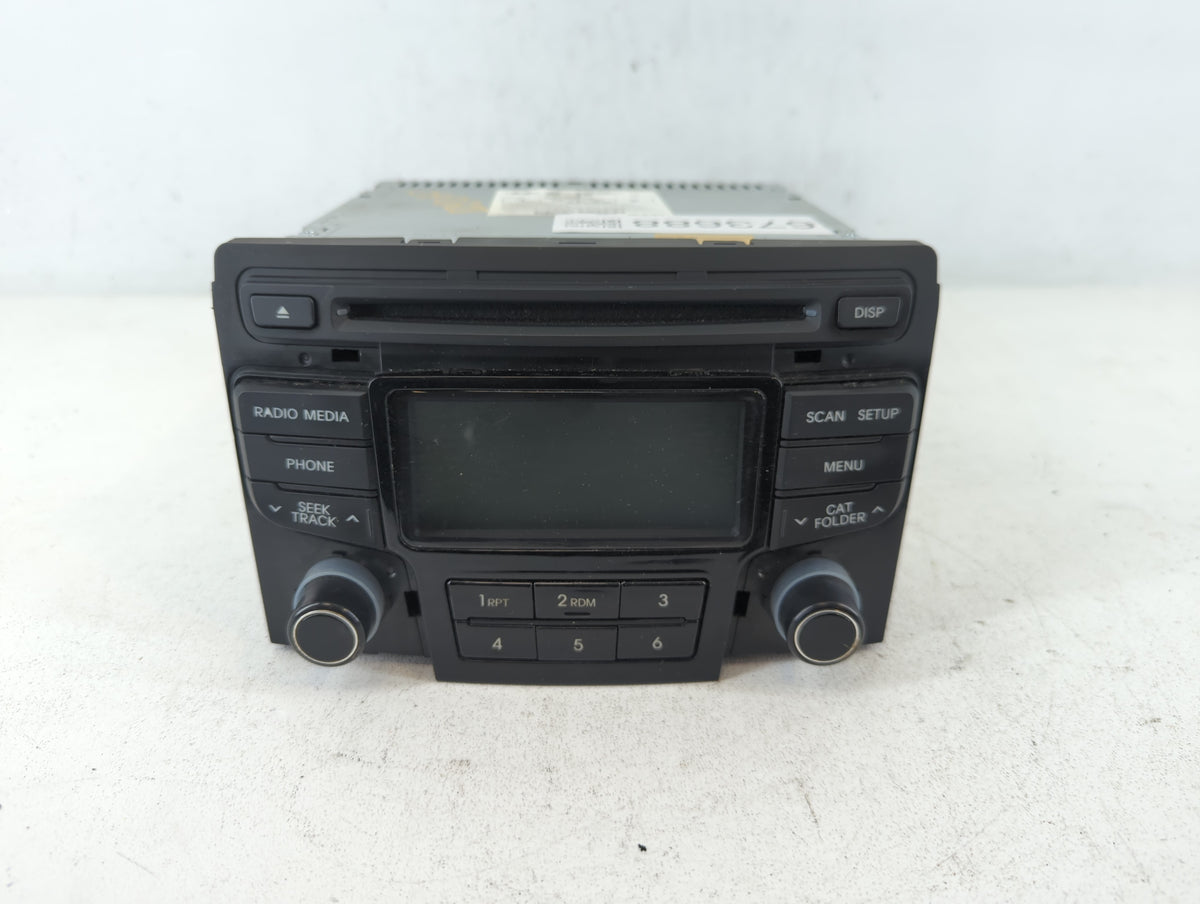 2013-2014 Hyundai Sonata Am Fm Cd Player Radio Receiver 673688 - Oemusedautoparts1.com