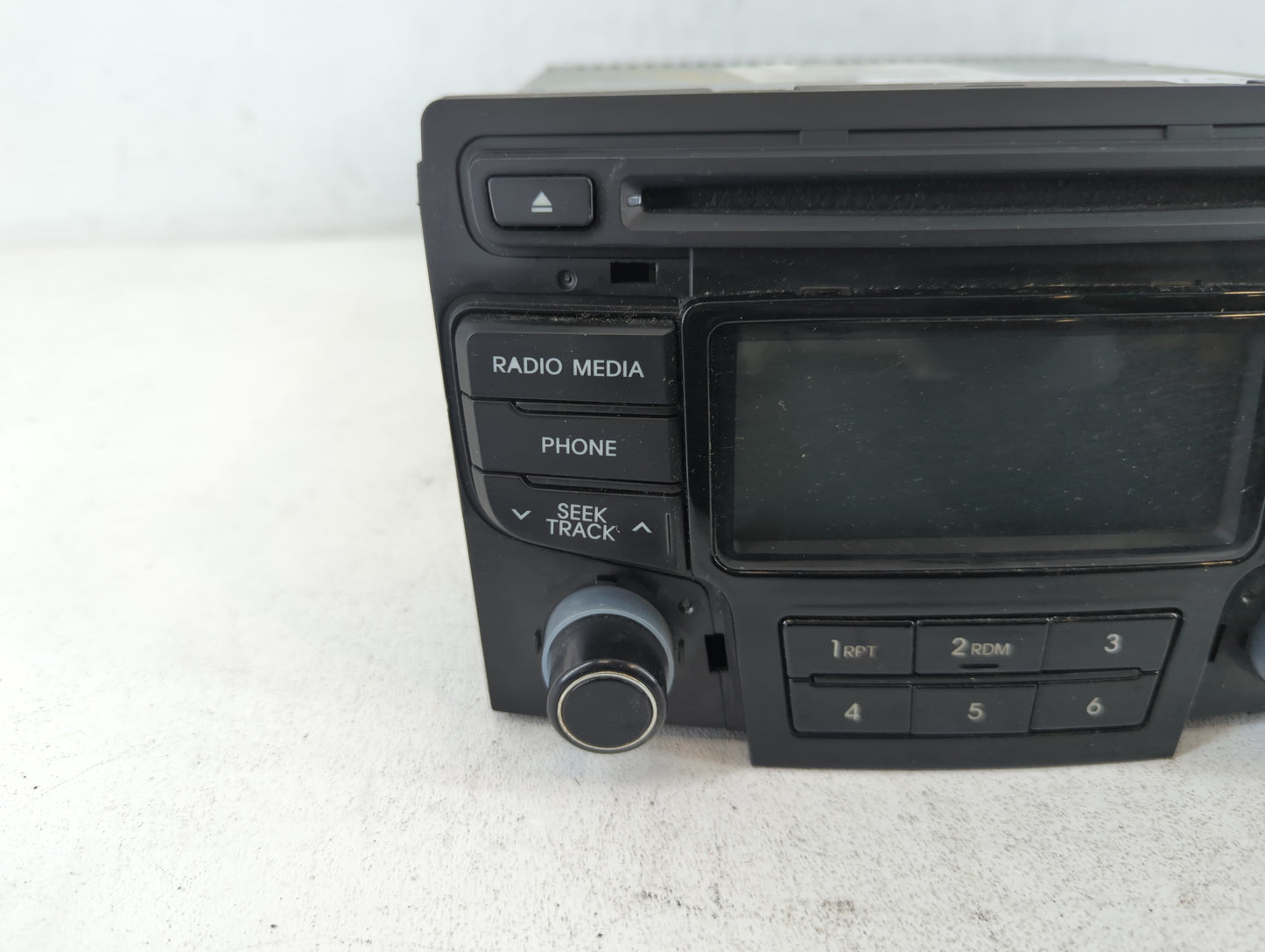 2013-2014 Hyundai Sonata Am Fm Cd Player Radio Receiver - Oemusedautoparts1.com