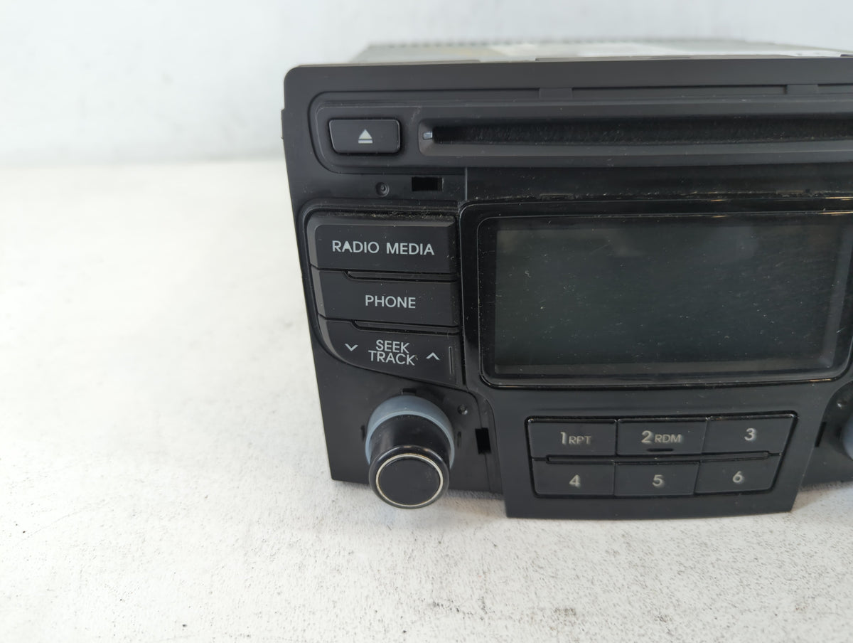 2013-2014 Hyundai Sonata Am Fm Cd Player Radio Receiver 673688 - Oemusedautoparts1.com