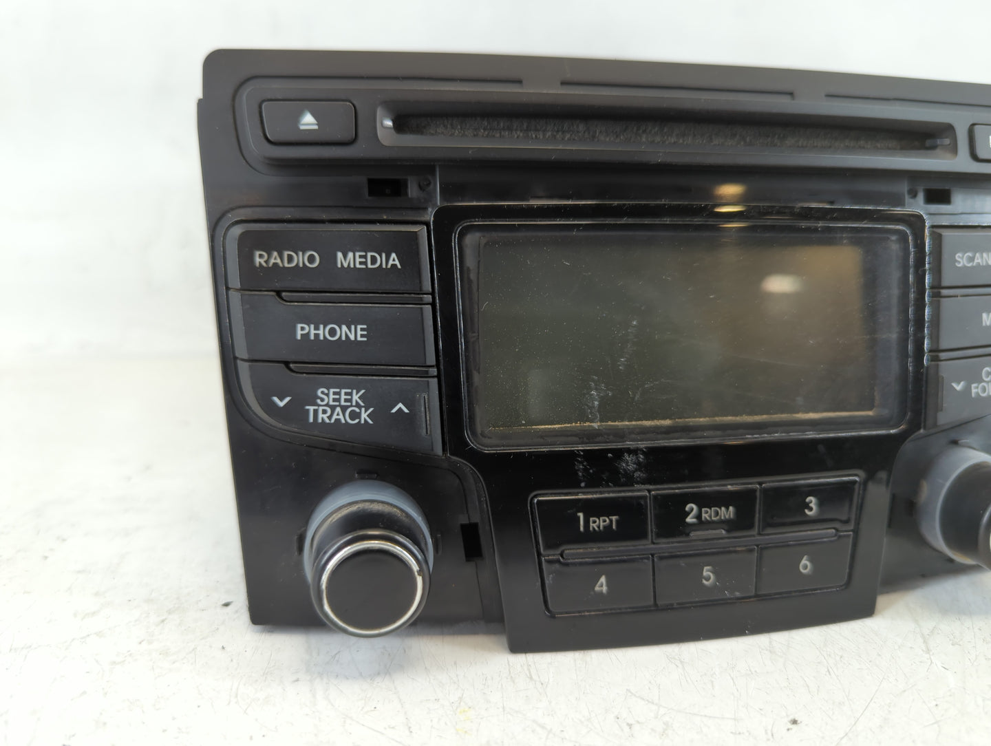 2013-2014 Hyundai Sonata Radio AM FM Cd Player Receiver Replacement P/N:96180-3Q700 Fits Fits 2013 2014 OEM Used Auto Parts 