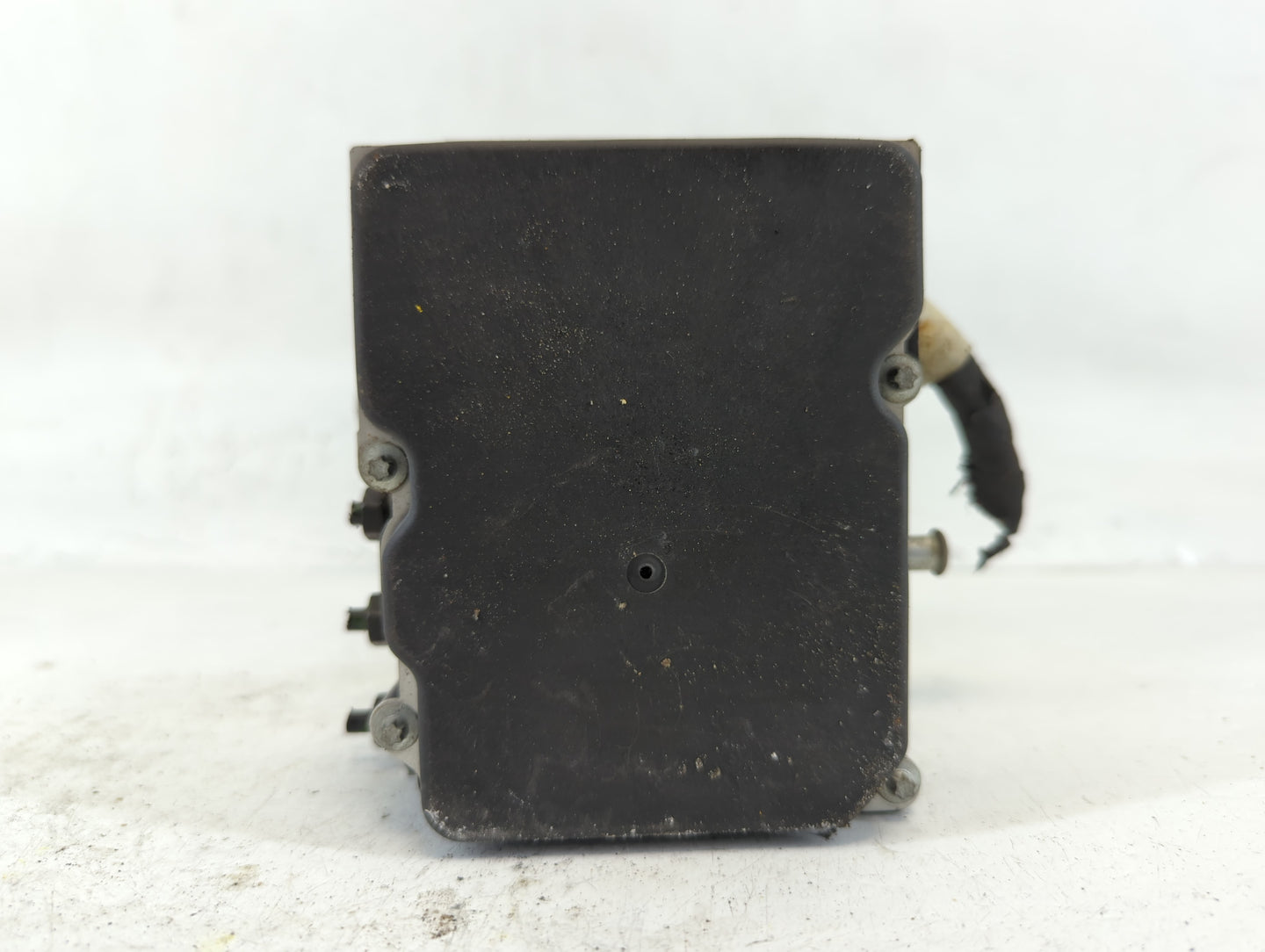 2011-2013 Hyundai Sonata ABS Pump Control Module Replacement P/N:58920-30500 0 205 238 094 Fits Fits 2011 2012 2013 OEM Used