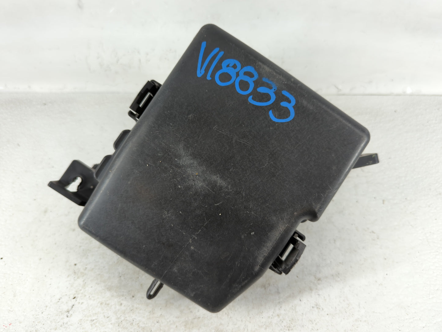 2011-2014 Hyundai Sonata Fusebox Fuse Box Panel Relay Module P/N:91950-3S711 Fits Fits 2011 2012 2013 2014 OEM Used Auto Par