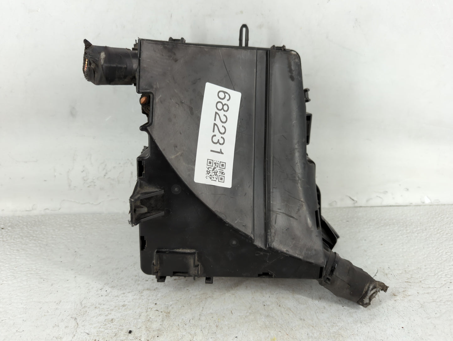2011-2014 Hyundai Sonata Fusebox Fuse Box Panel Relay Module P/N:91950-3S711 Fits Fits 2011 2012 2013 2014 OEM Used Auto Par