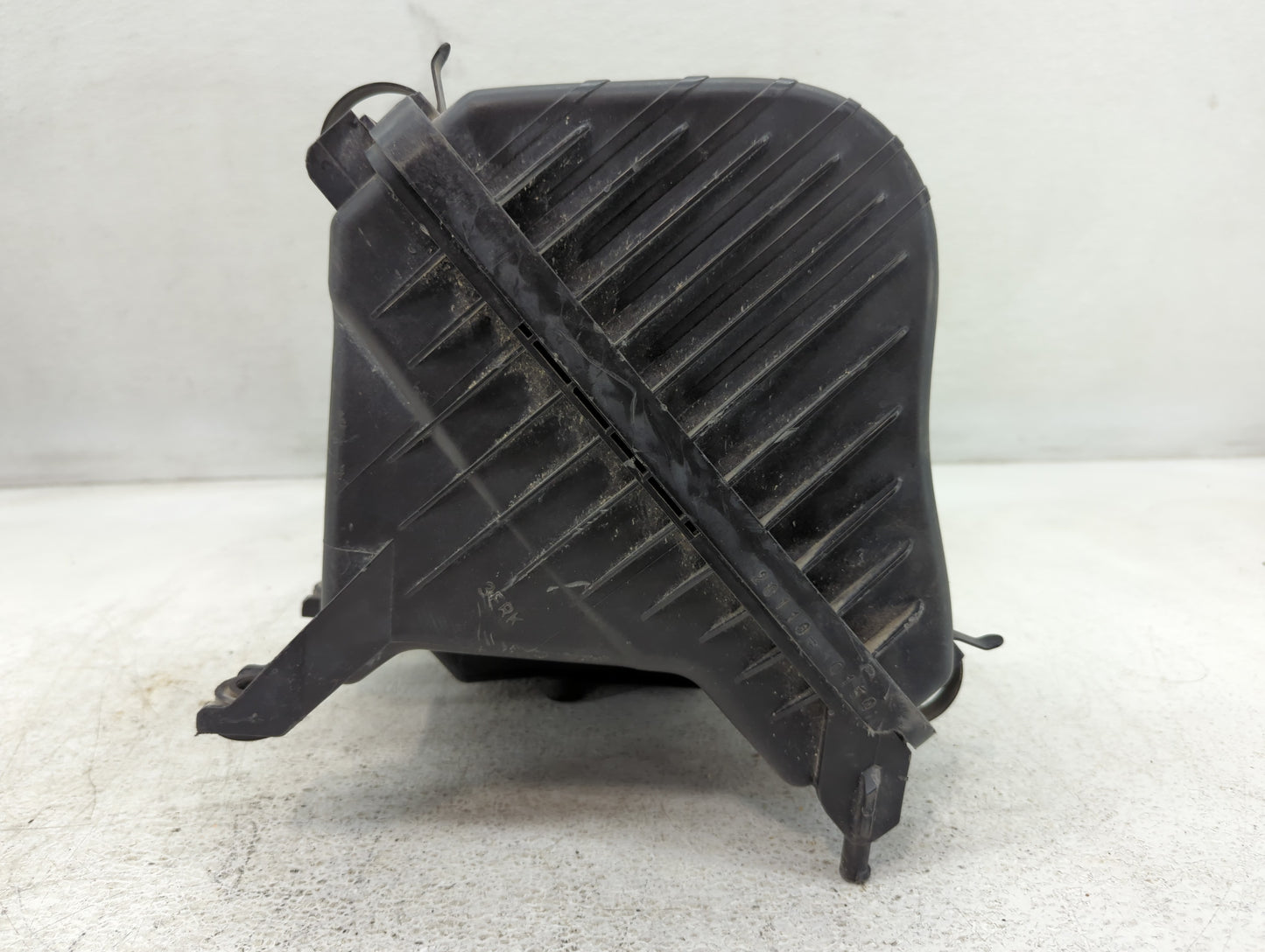 2011-2014 Hyundai Sonata Air Cleaner Intake-duct Hose Tube - Oemusedautoparts1.com