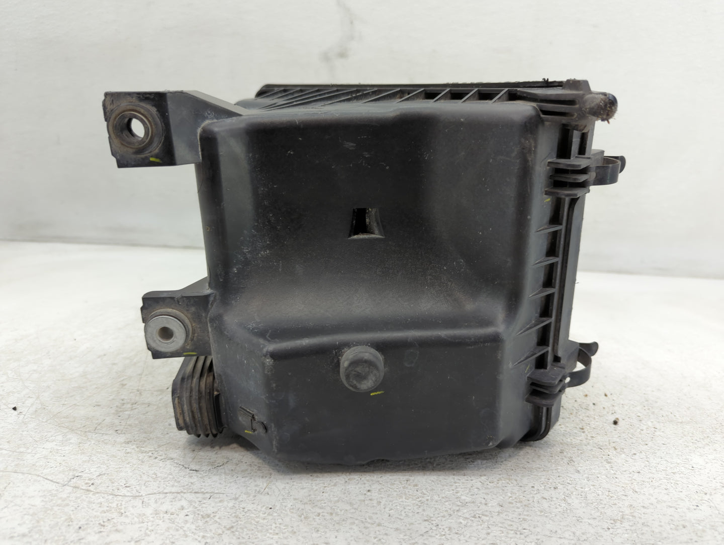 2011-2014 Hyundai Sonata Air Cleaner Intake-duct Hose Tube - Oemusedautoparts1.com