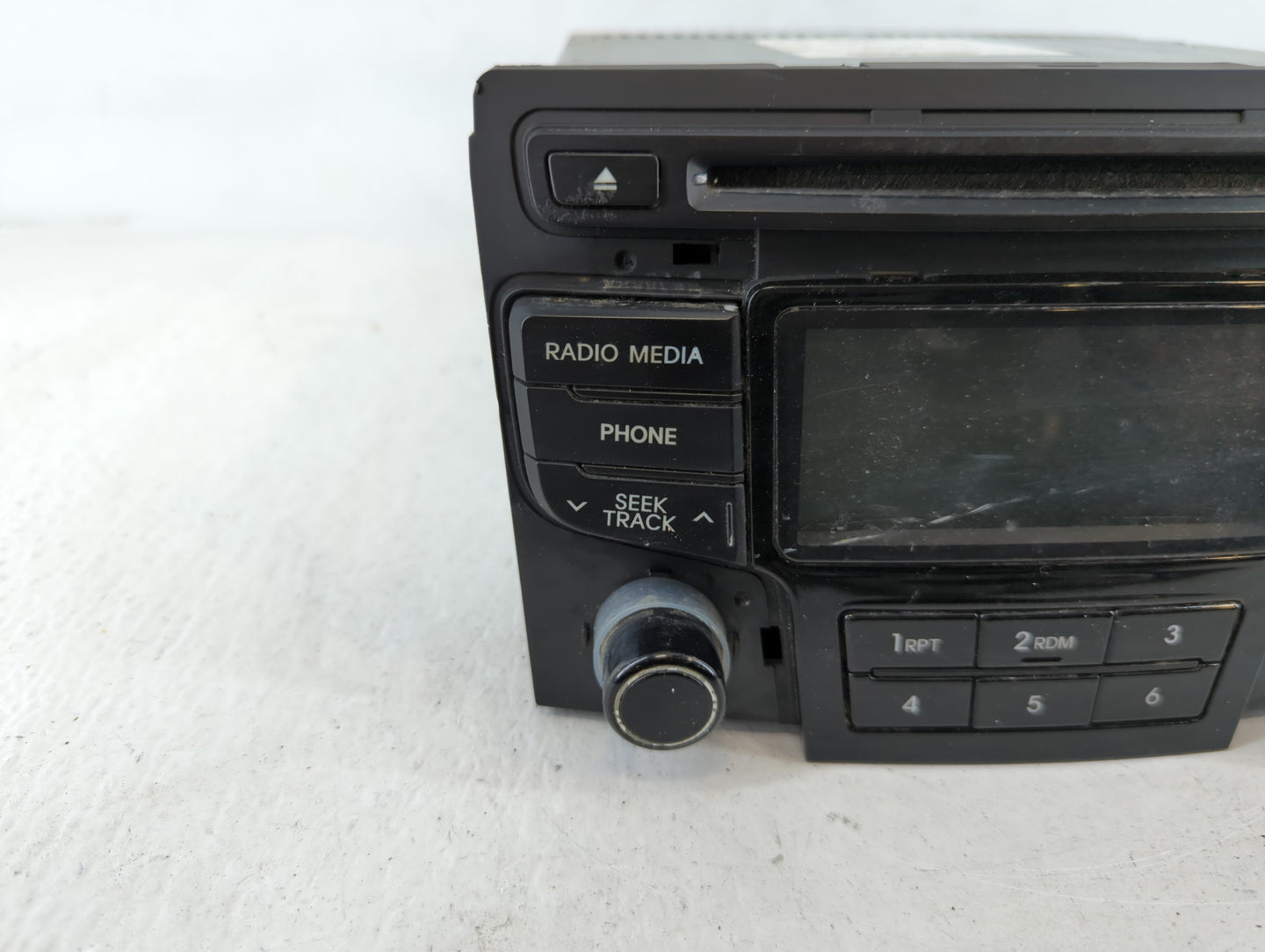 2012-2014 Hyundai Sonata Am Fm Cd Player Radio Receiver - Oemusedautoparts1.com