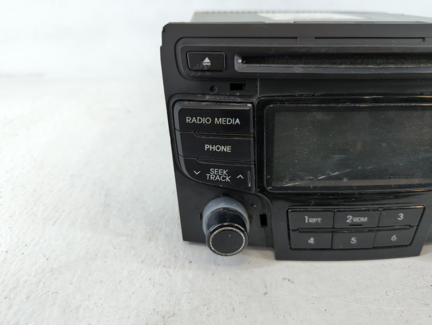 2012-2014 Hyundai Sonata Am Fm Cd Player Radio Receiver - Oemusedautoparts1.com