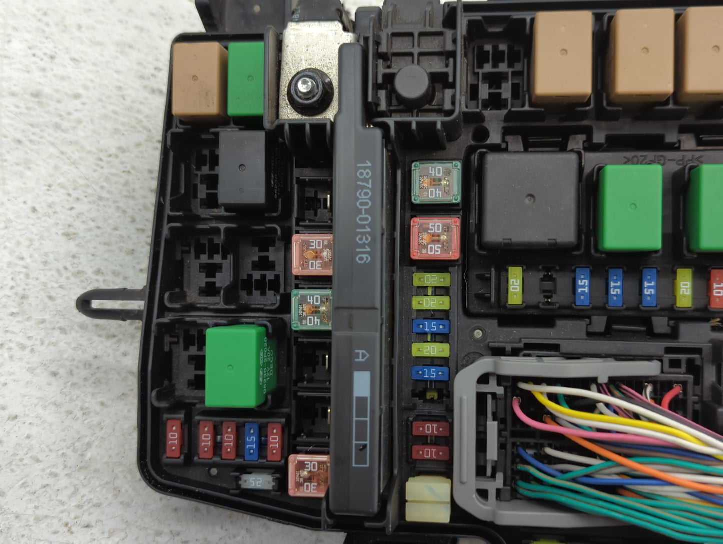 2011-2014 Hyundai Sonata Fusebox Fuse Box Panel Relay Module P/N:VS912003Q095YB Fits Fits 2011 2012 2013 2014 OEM Used Auto 