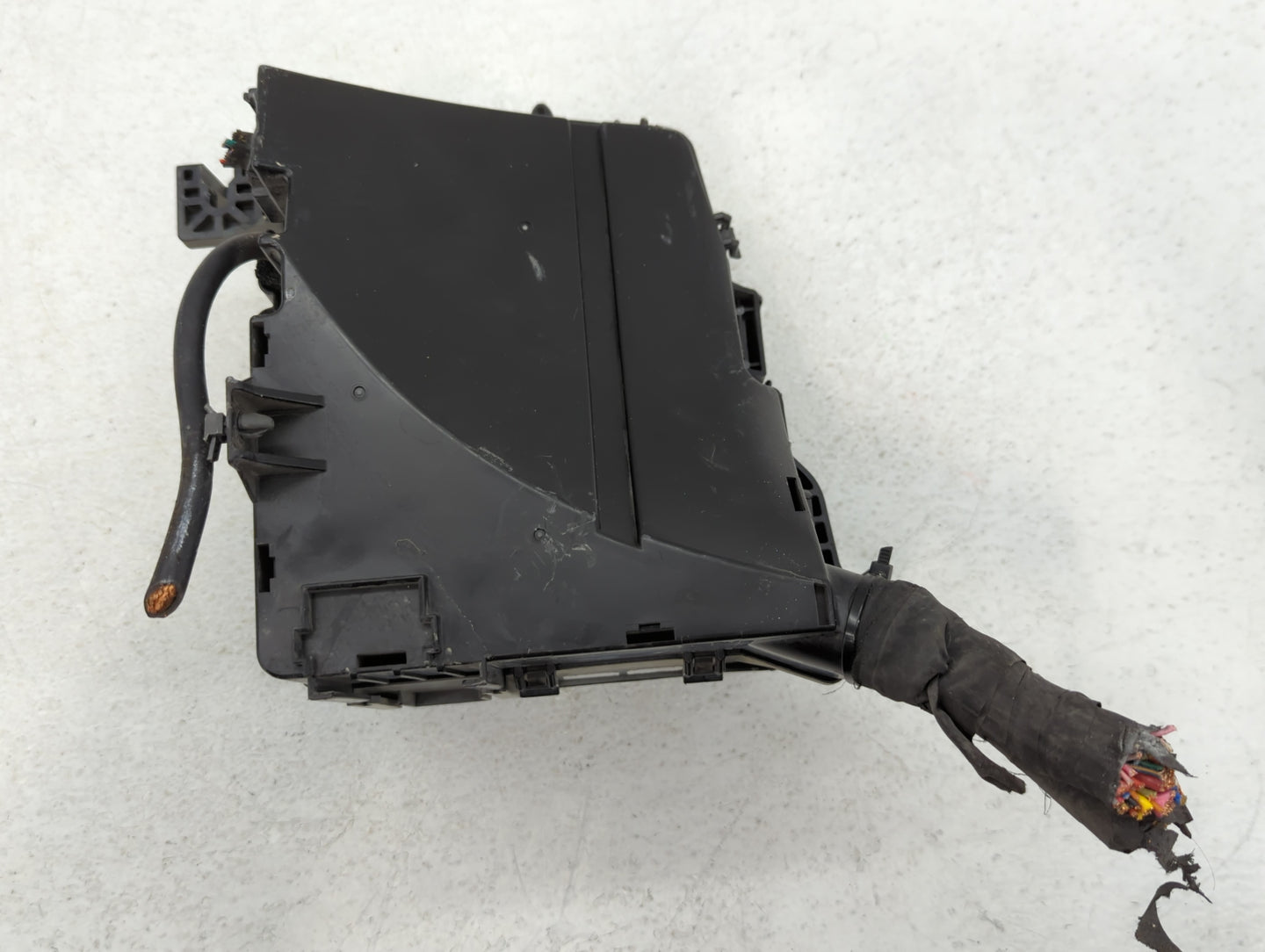2011-2014 Hyundai Sonata Fusebox Fuse Box Panel Relay Module P/N:VS912003Q103M0 Fits Fits 2011 2012 2013 2014 OEM Used Auto 