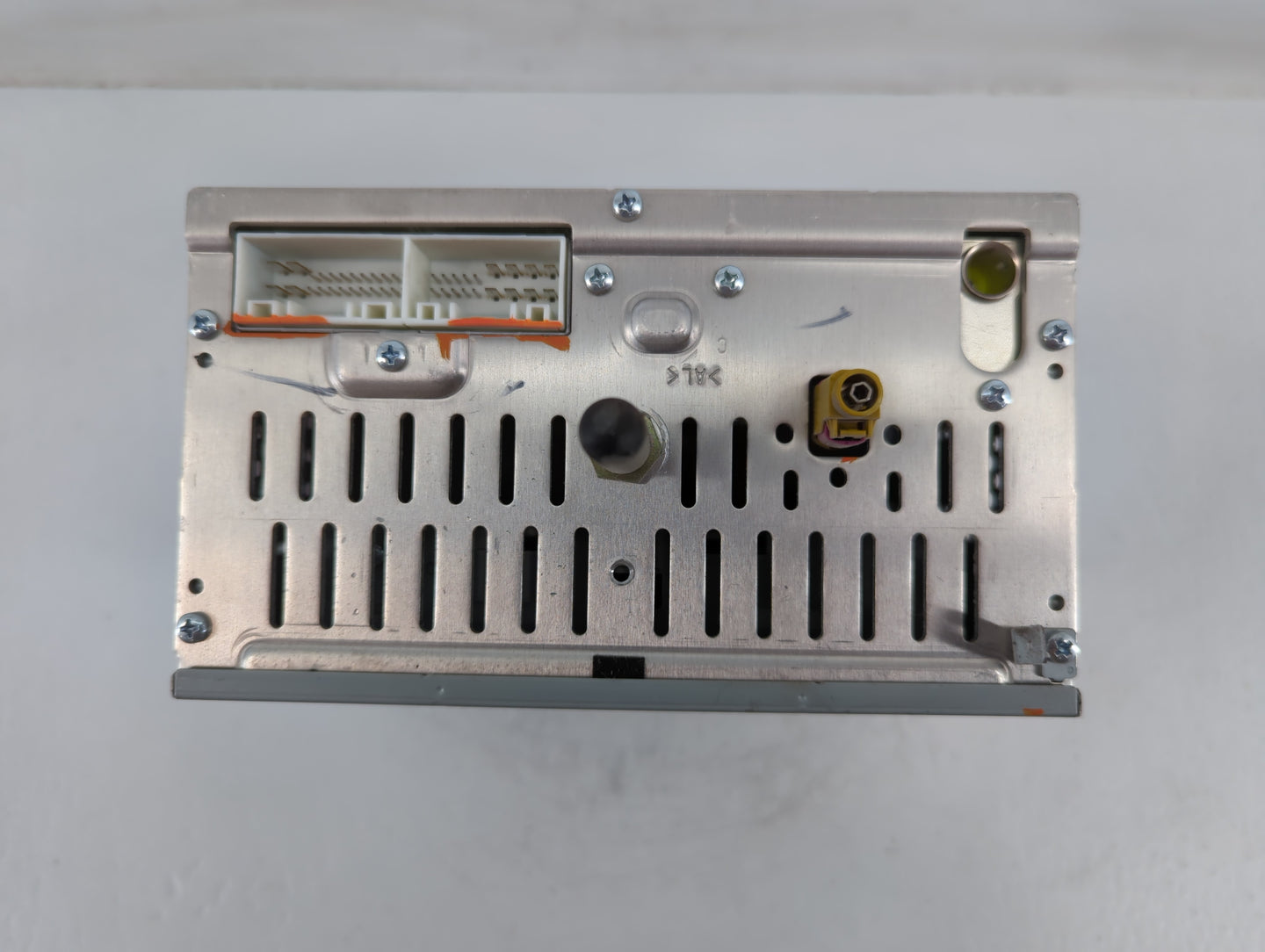 2012-2014 Hyundai Sonata Am Fm Cd Player Radio Receiver - Oemusedautoparts1.com