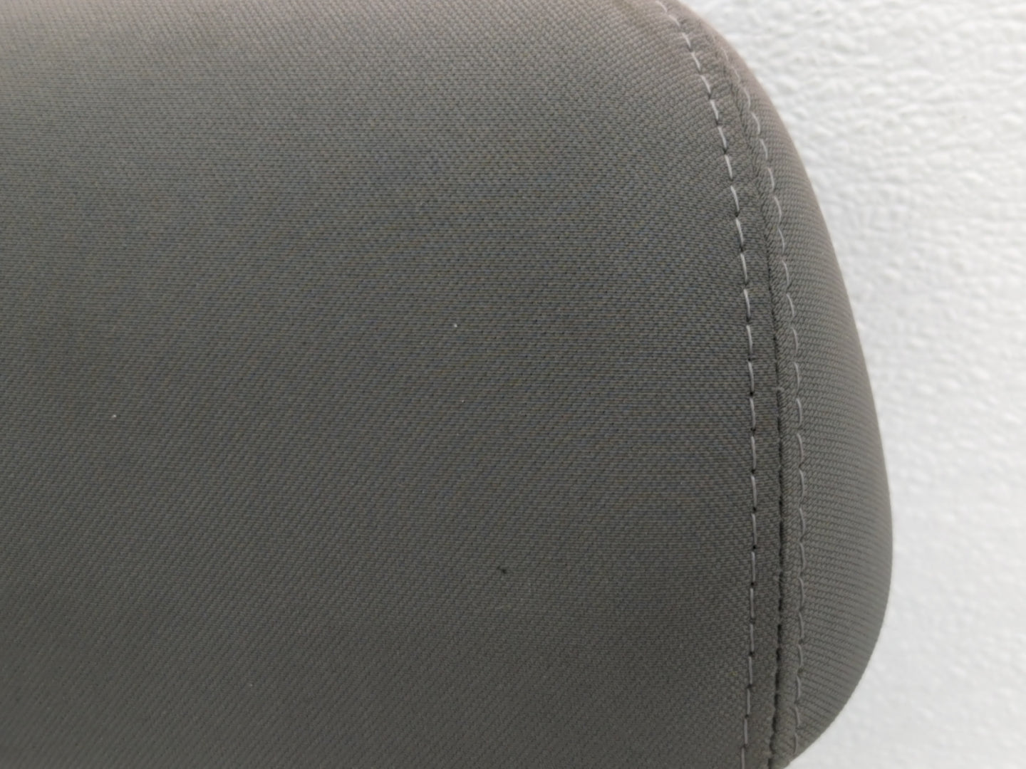 2013-2015 Hyundai Sonata Headrest Head Rest Front Driver Passenger Seat Fits Fits 2013 2014 2015 OEM Used Auto Parts - Oemus