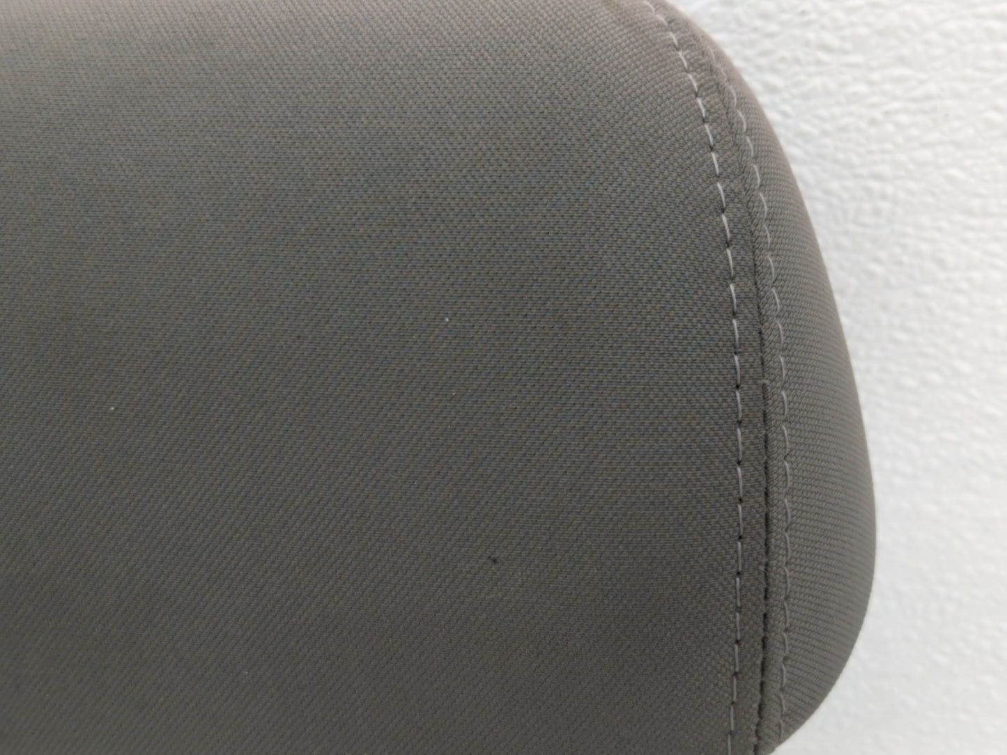 2013-2015 Hyundai Sonata Headrest Head Rest Front Driver Passenger Seat Fits Fits 2013 2014 2015 OEM Used Auto Parts - Oemus