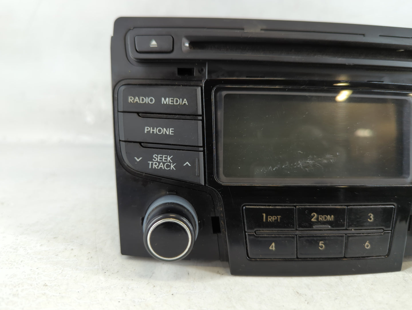 2013-2014 Hyundai Sonata Am Fm Cd Player Radio Receiver - Oemusedautoparts1.com