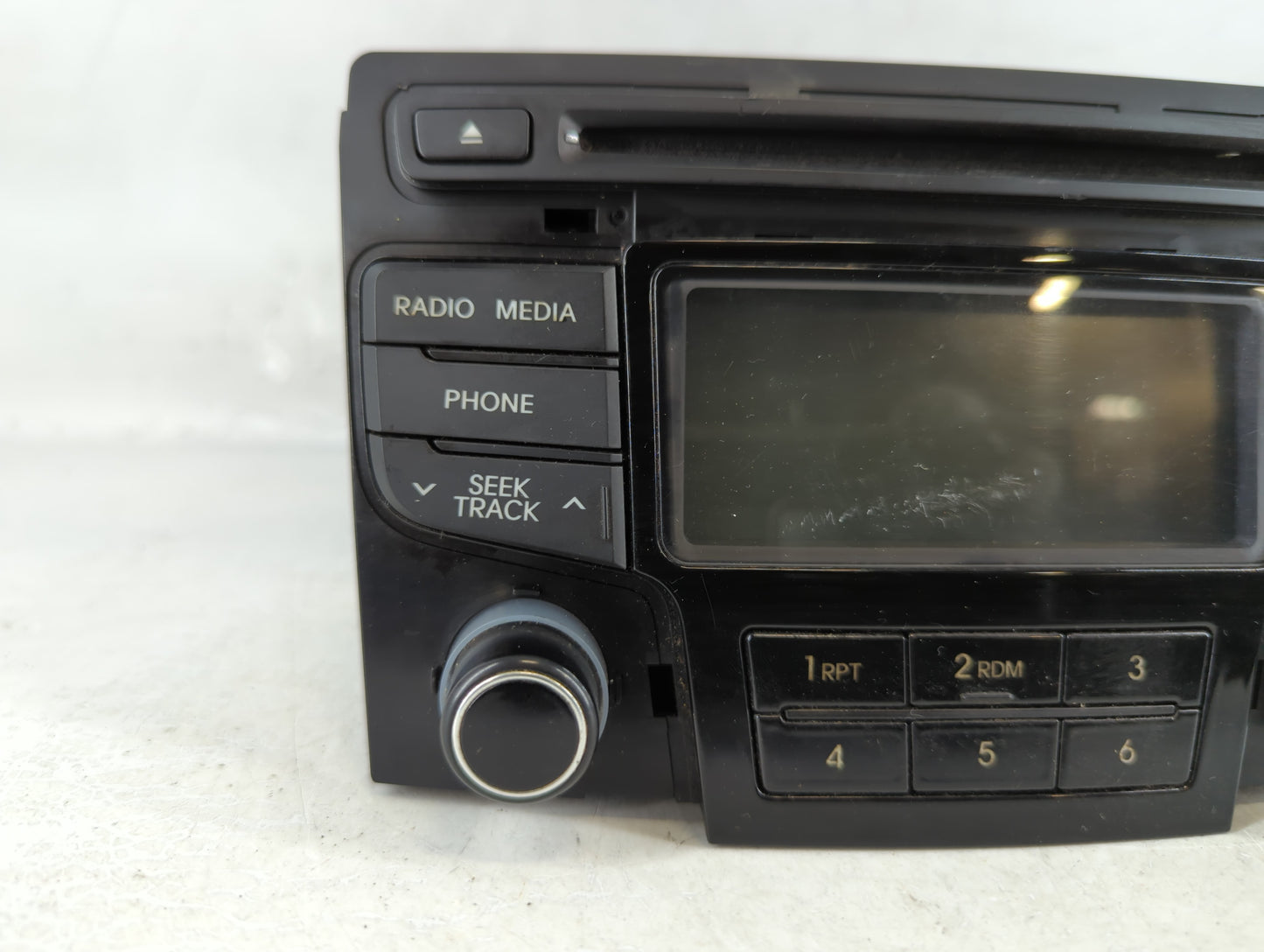 2013-2014 Hyundai Sonata Am Fm Cd Player Radio Receiver - Oemusedautoparts1.com