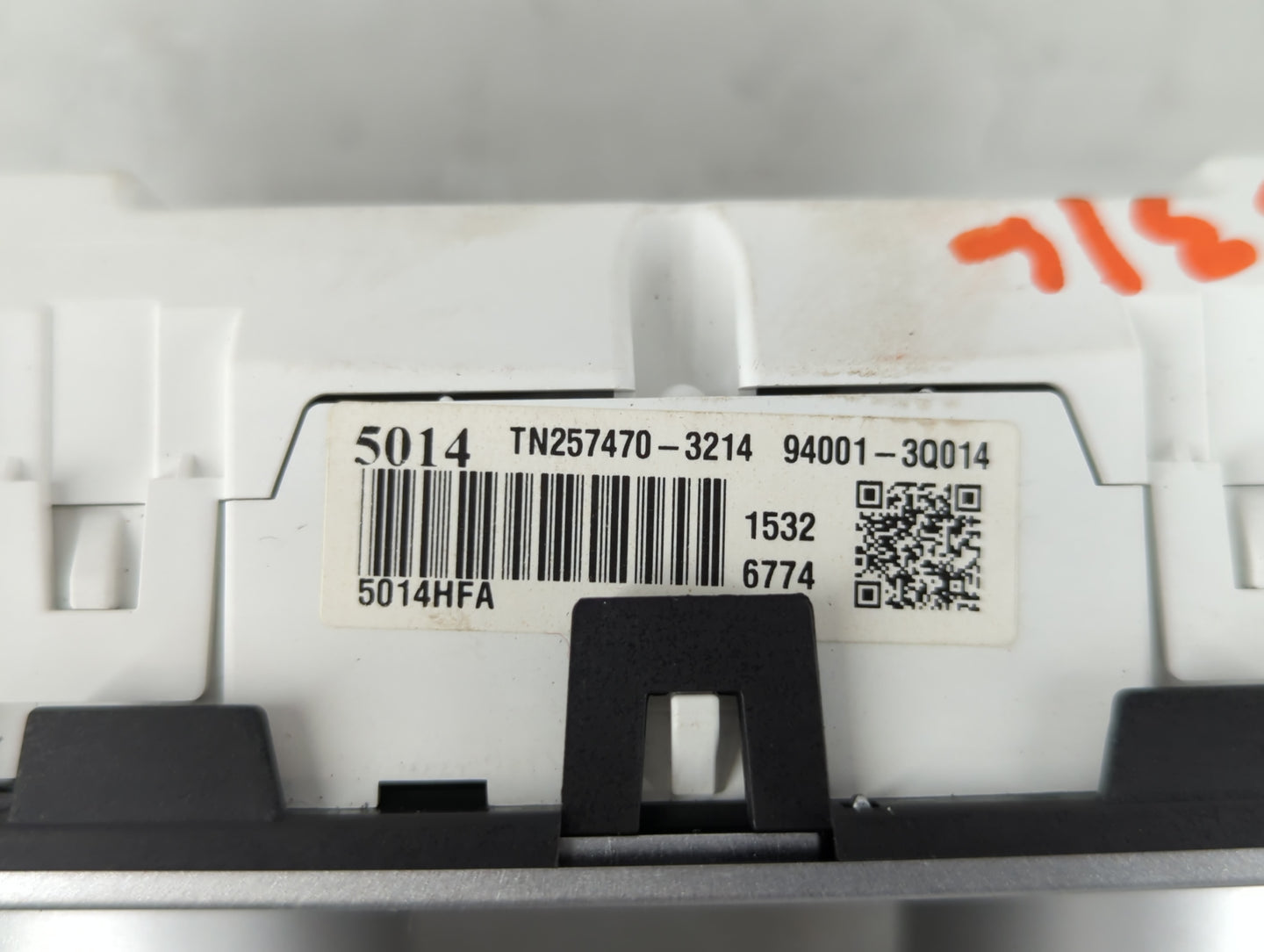 2011-2014 Hyundai Sonata Instrument Cluster Speedometer Gauges P/N:94001-3Q014 Fits Fits 2011 2012 2013 2014 OEM Used Auto P