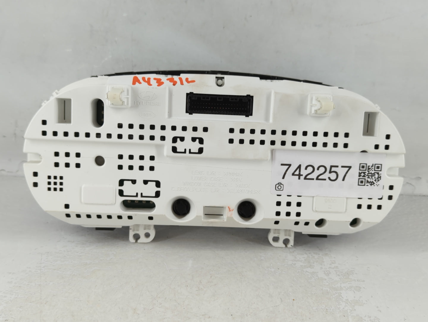 2011-2014 Hyundai Sonata Instrument Cluster Speedometer Gauges P/N:94001-3Q014 Fits Fits 2011 2012 2013 2014 OEM Used Auto P