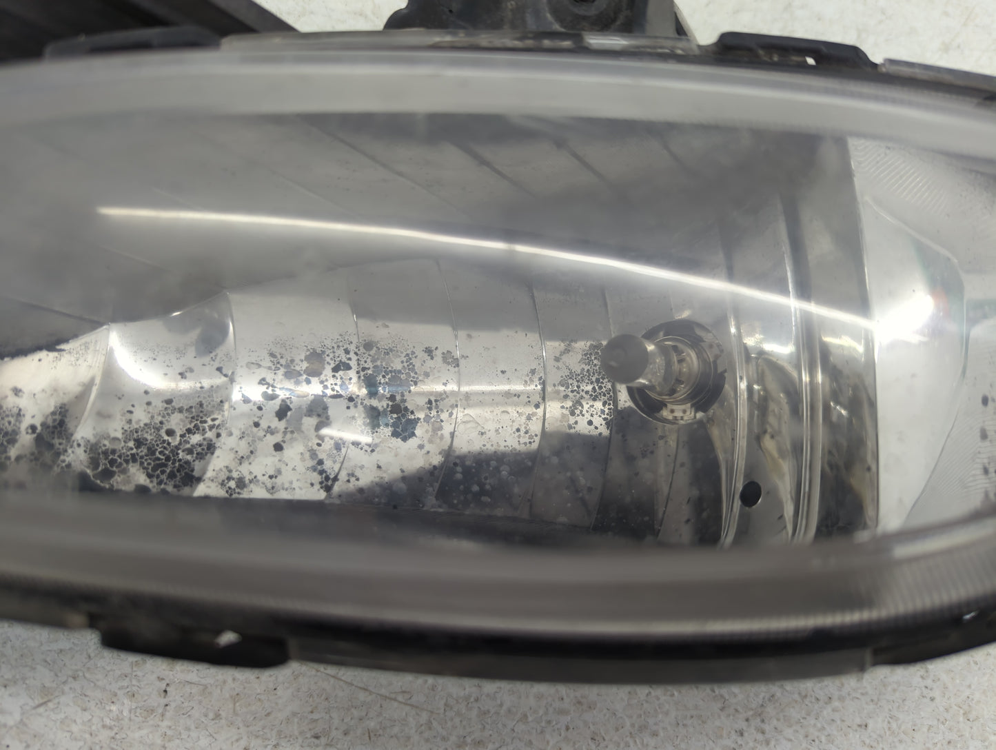 2011-2014 Hyundai Sonata Passenger Right Oem Head Light Headlight Lamp - Oemusedautoparts1.com