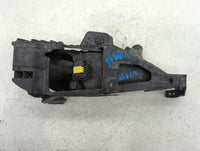 2011-2014 Hyundai Sonata Passenger Right Oem Head Light Headlight Lamp - Oemusedautoparts1.com