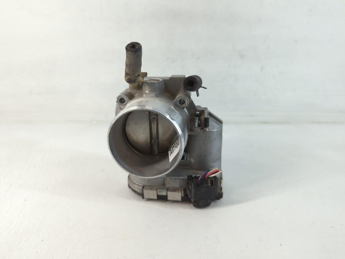 2011-2014 Hyundai Sonata Throttle Body P/N:35100-2G700 Fits Fits 2011 2012 2013 2014 2015 2016 OEM Used Auto Parts - Oemused