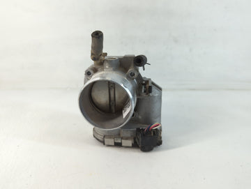 2011-2014 Hyundai Sonata Throttle Body P/N:35100-2G700 Fits Fits 2011 2012 2013 2014 2015 2016 OEM Used Auto Parts - Oemused