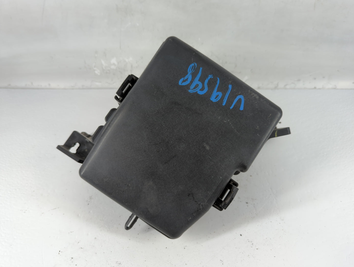 2011-2014 Hyundai Sonata Fusebox Fuse Box Panel Relay Module P/N:91950-3S711 Fits Fits 2011 2012 2013 2014 OEM Used Auto Par