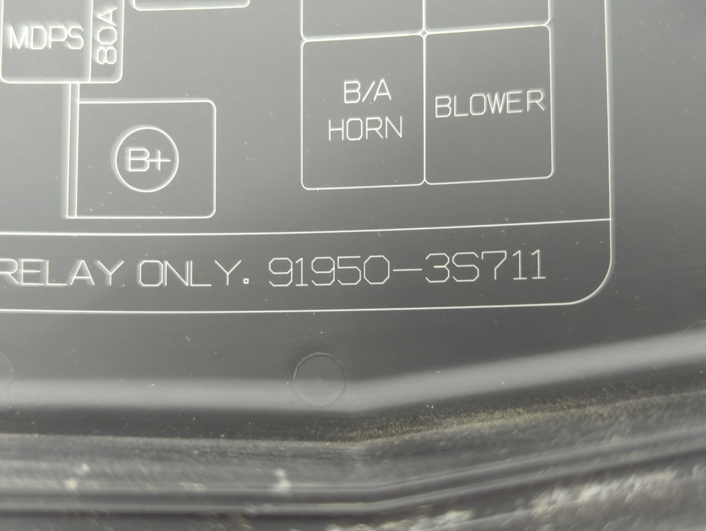 2011-2014 Hyundai Sonata Fusebox Fuse Box Panel Relay Module P/N:91950-3S711 Fits Fits 2011 2012 2013 2014 OEM Used Auto Par