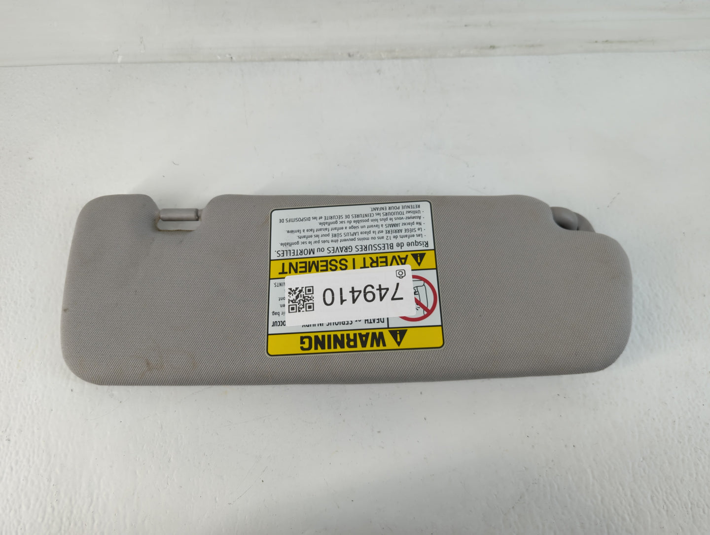 2011-2015 Hyundai Sonata Sun Visor Shade Replacement Driver Left Mirror Fits Fits 2011 2012 2013 2014 2015 OEM Used Auto Par