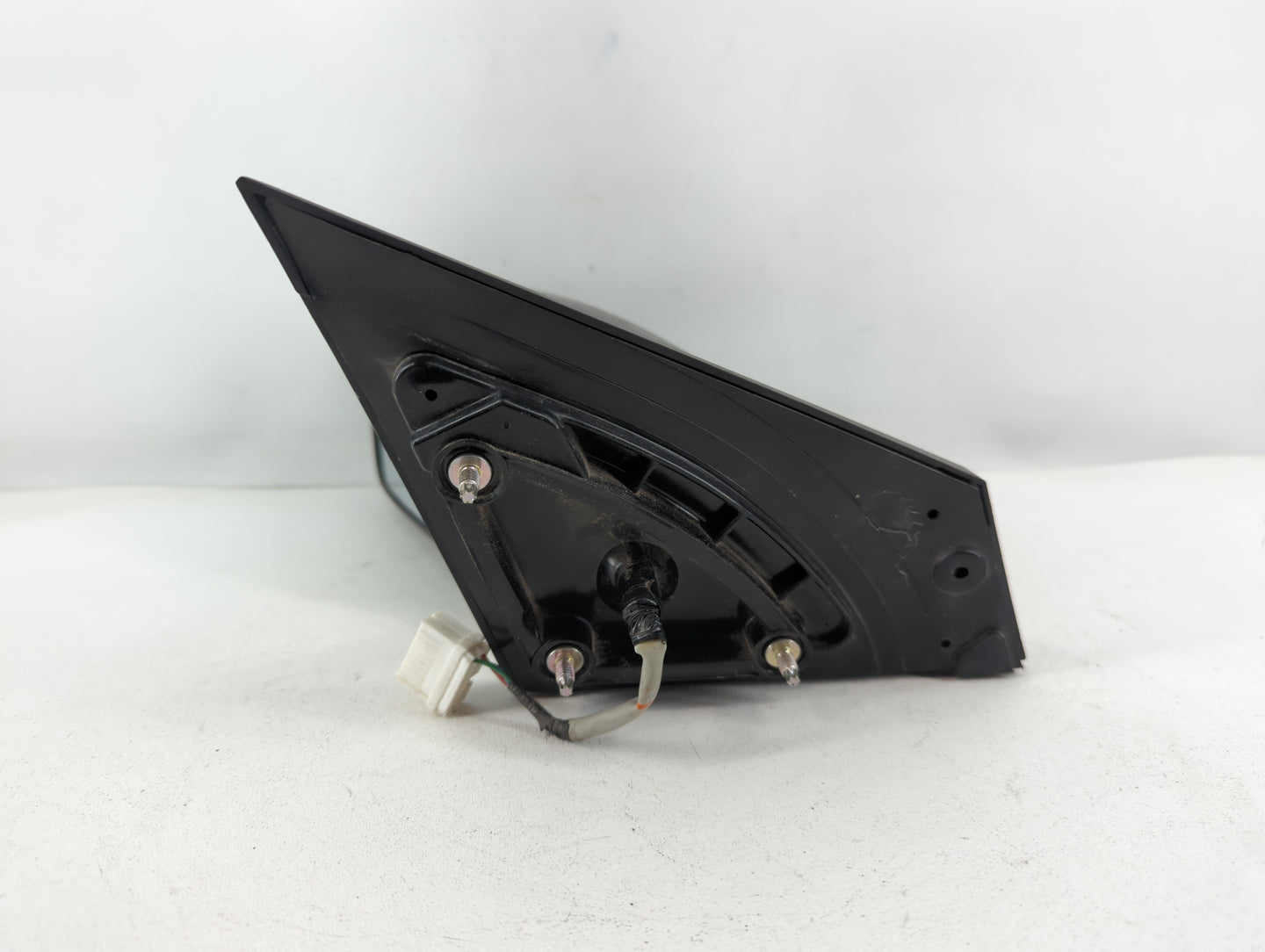 2011-2014 Hyundai Sonata Driver Side View Mirror - Left Door Mirror OEM Used - Oemusedautoparts1.com