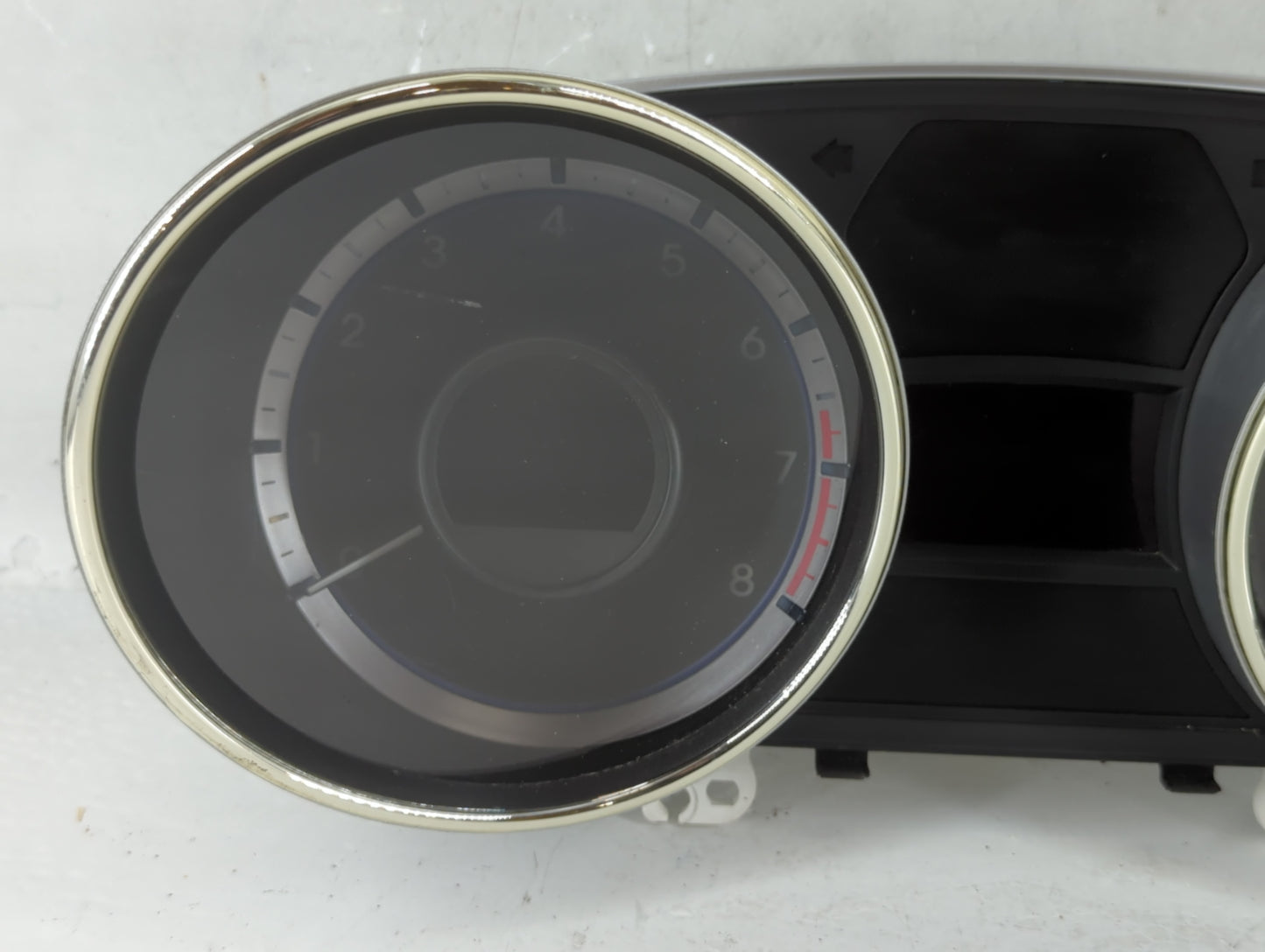 2011-2014 Hyundai Sonata Instrument Cluster Speedometer Gauges P/N:94001-3Q015 Fits Fits 2011 2012 2013 2014 OEM Used Auto P