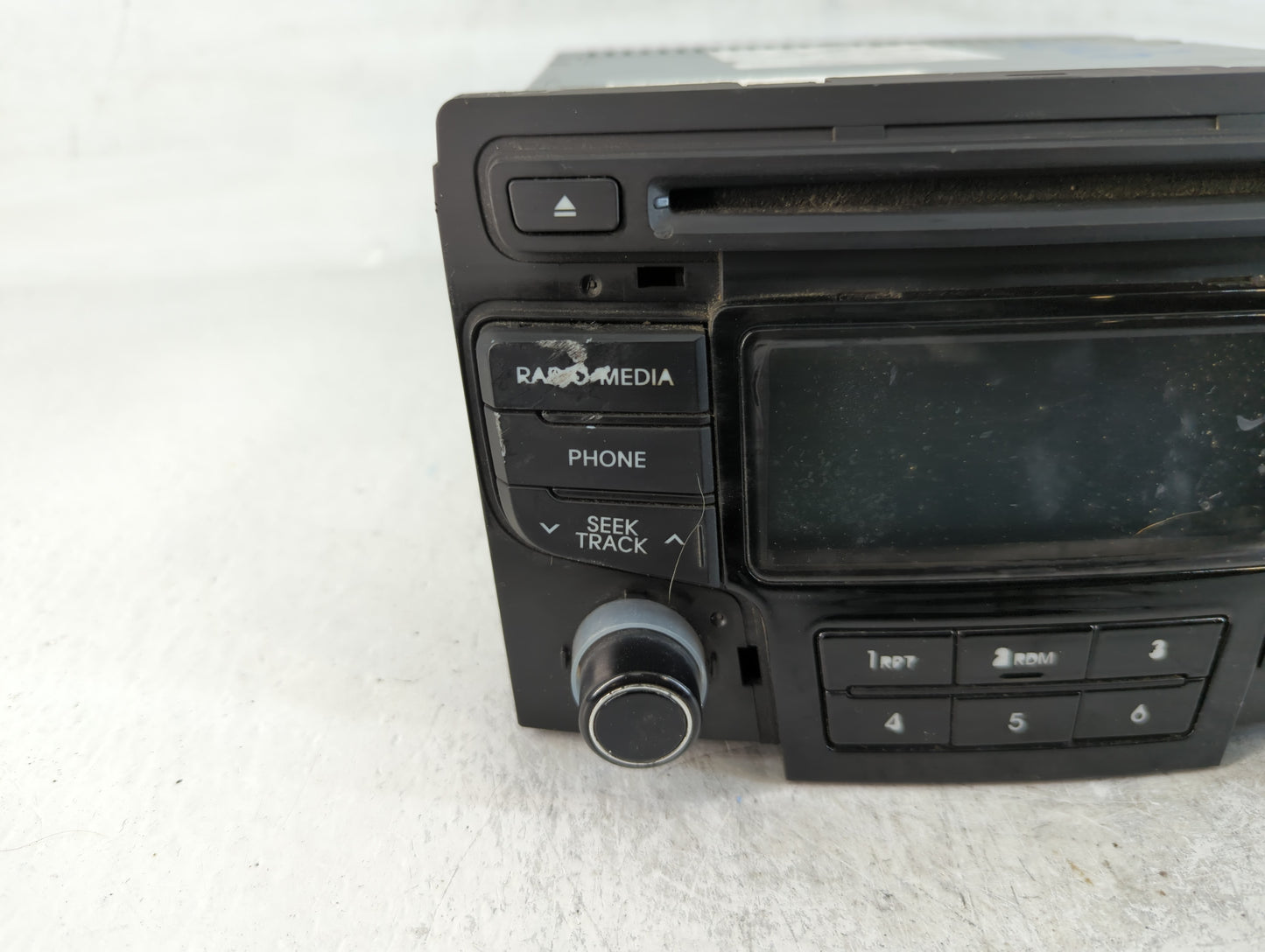 2013-2014 Hyundai Sonata Radio AM FM Cd Player Receiver Replacement P/N:96190-3Q600 Fits Fits 2013 2014 OEM Used Auto Parts 
