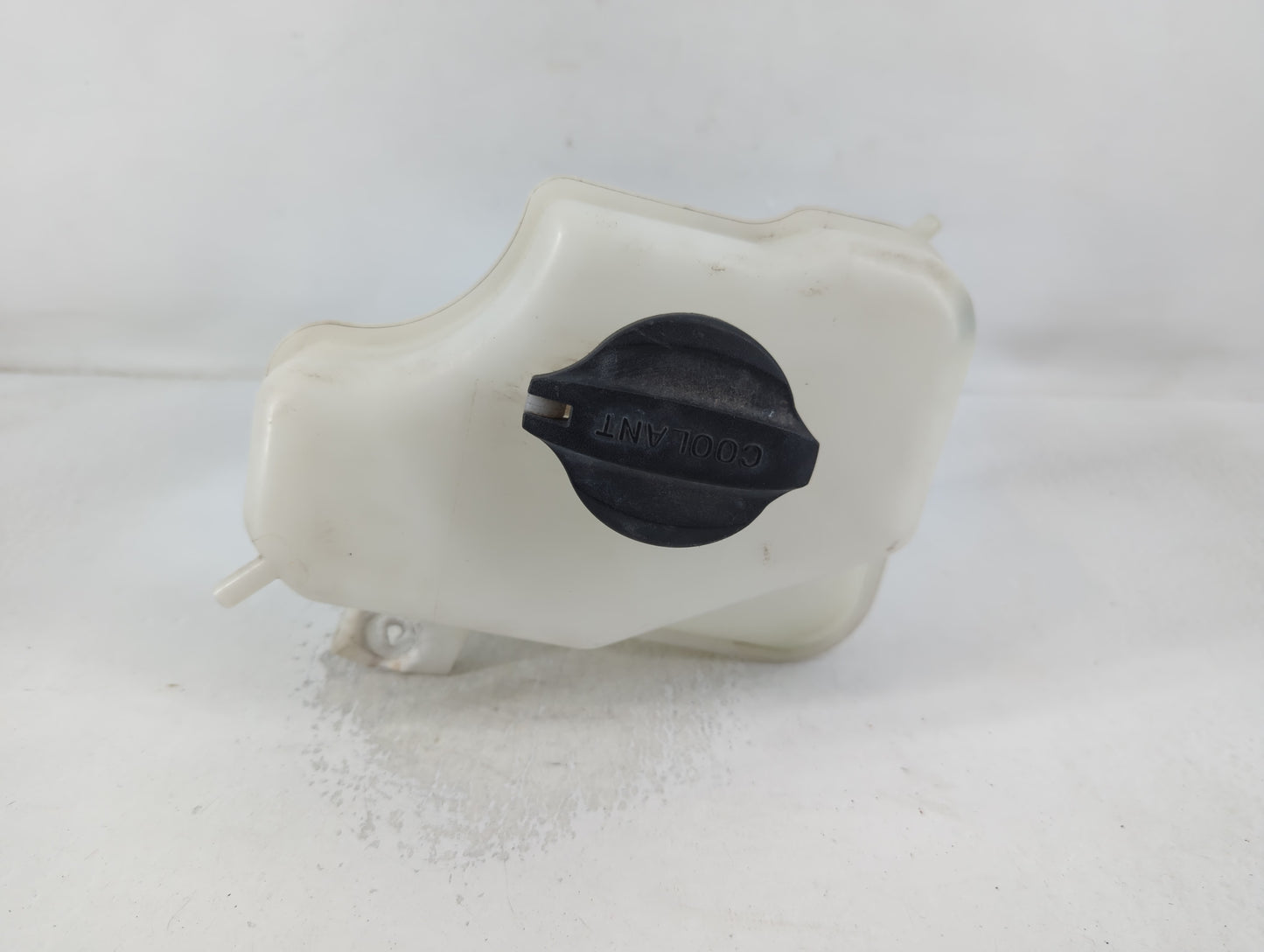 2011-2015 Hyundai Sonata Windshield Washer Fluid Reservoir Bottle Oem - Oemusedautoparts1.com