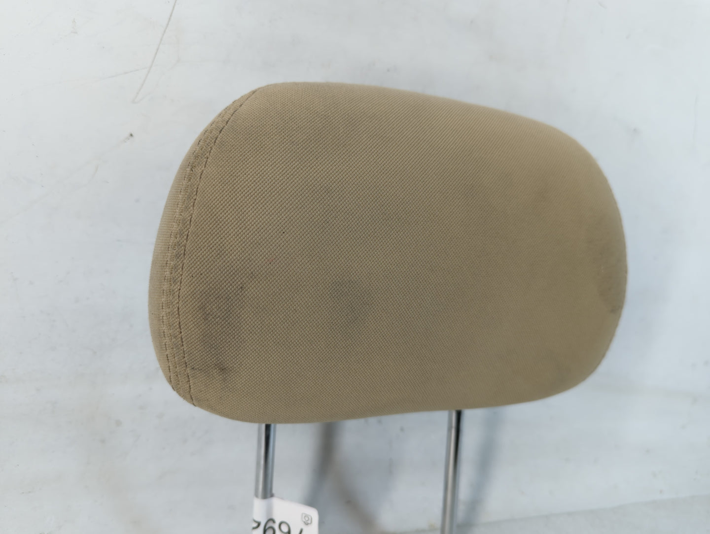 2013-2014 Hyundai Sonata Headrest Head Rest Front Driver Passenger Seat - Oemusedautoparts1.com