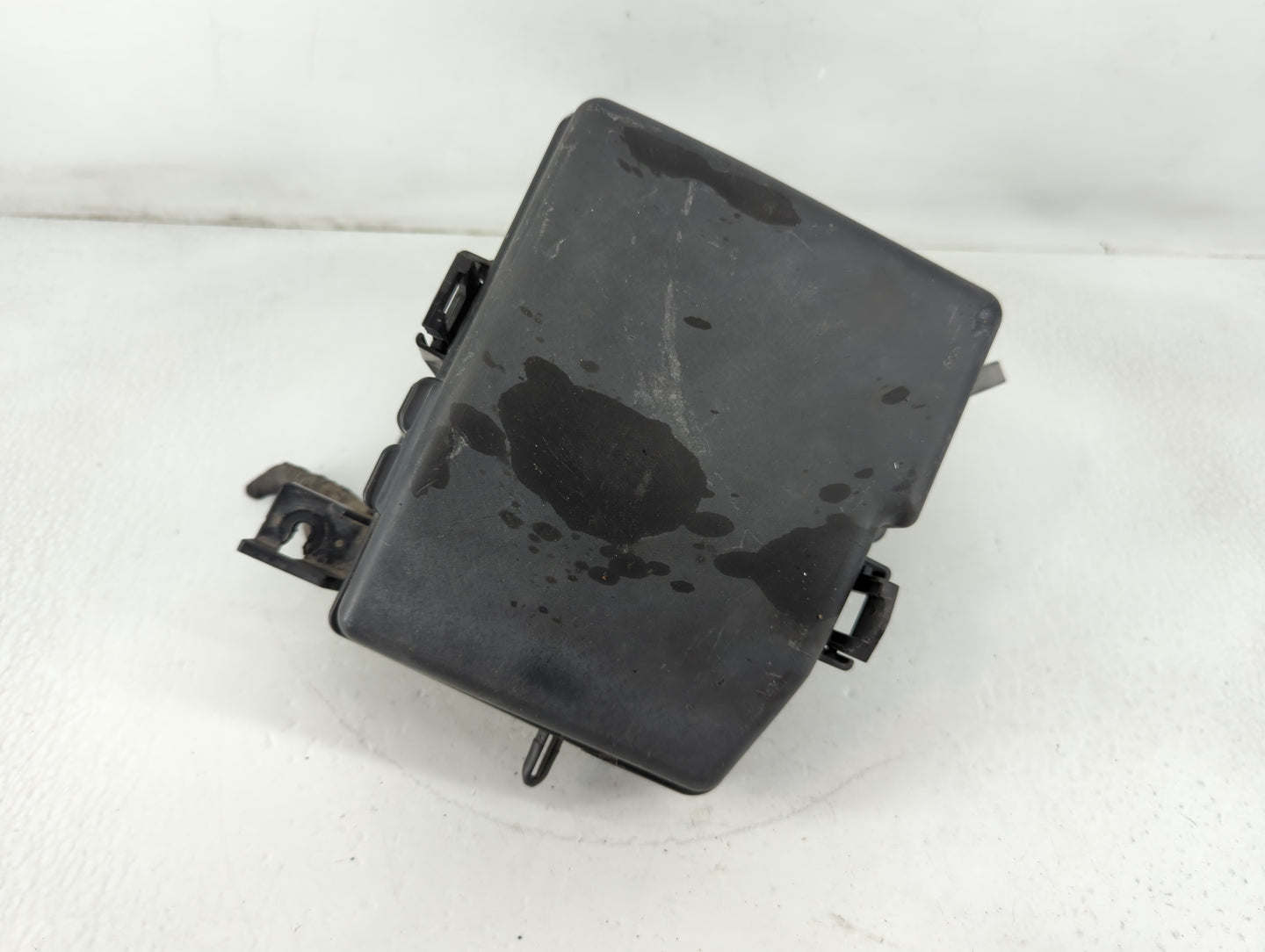 2011-2014 Hyundai Sonata Fusebox Fuse Box Panel Relay Module P/N:91950-3S711 Fits Fits 2011 2012 2013 2014 OEM Used Auto Par