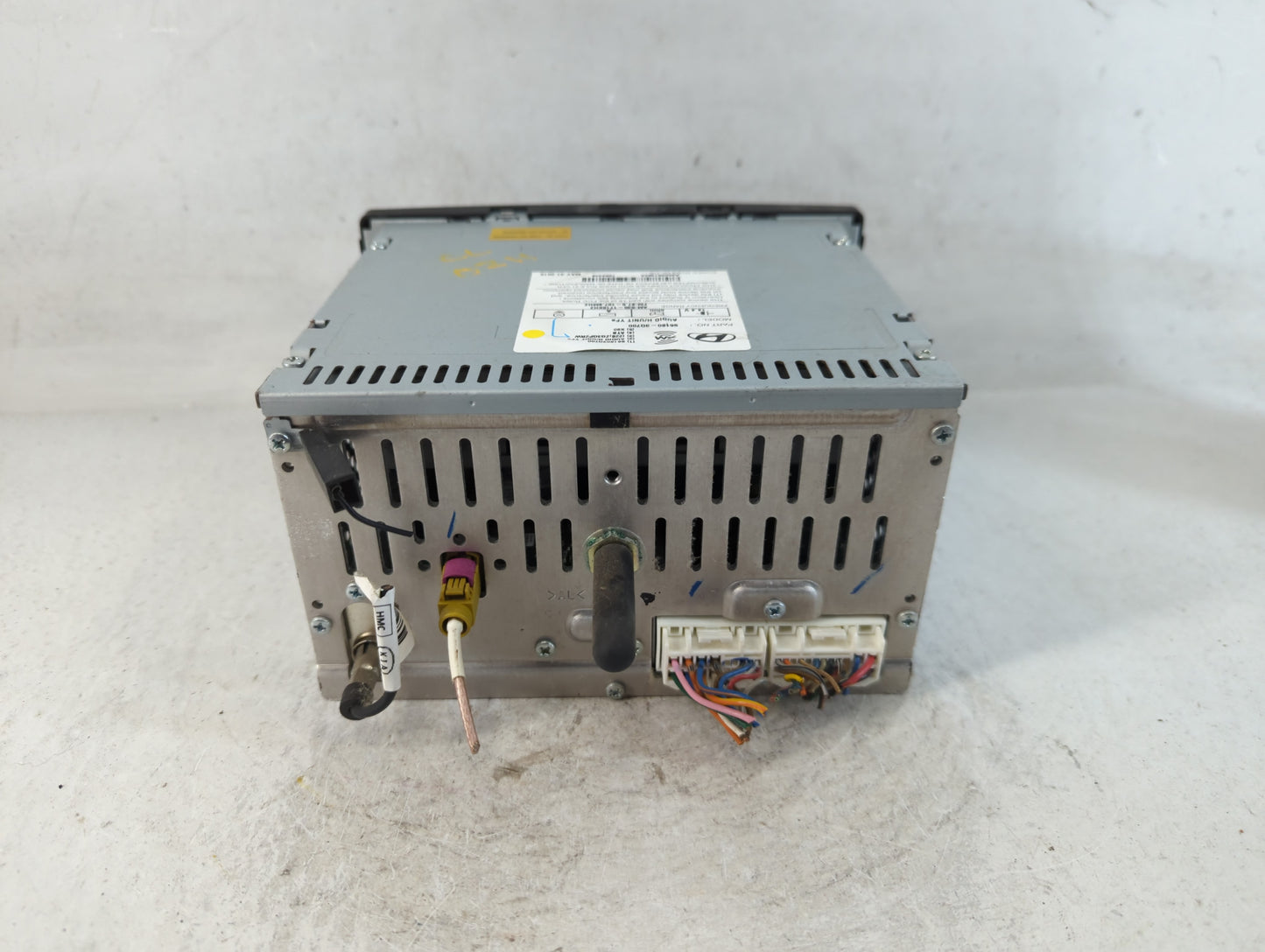 2013 Hyundai Sonata Radio AM FM Cd Player Receiver Replacement P/N:96180-3Q700 Fits OEM Used Auto Parts - Oemusedautoparts1.