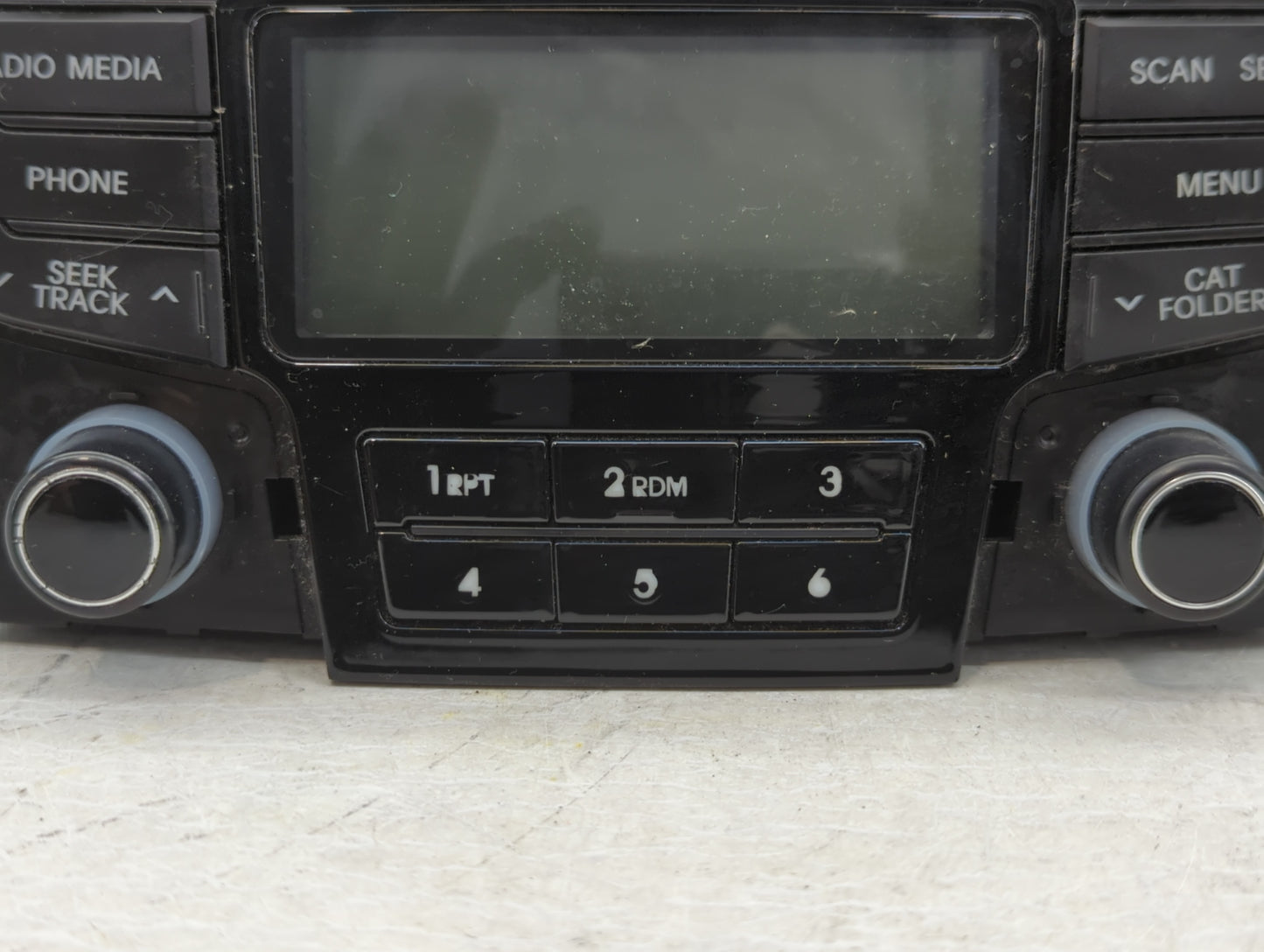 2013-2014 Hyundai Sonata Radio AM FM Cd Player Receiver Replacement P/N:96180-3Q700 Fits Fits 2013 2014 OEM Used Auto Parts 