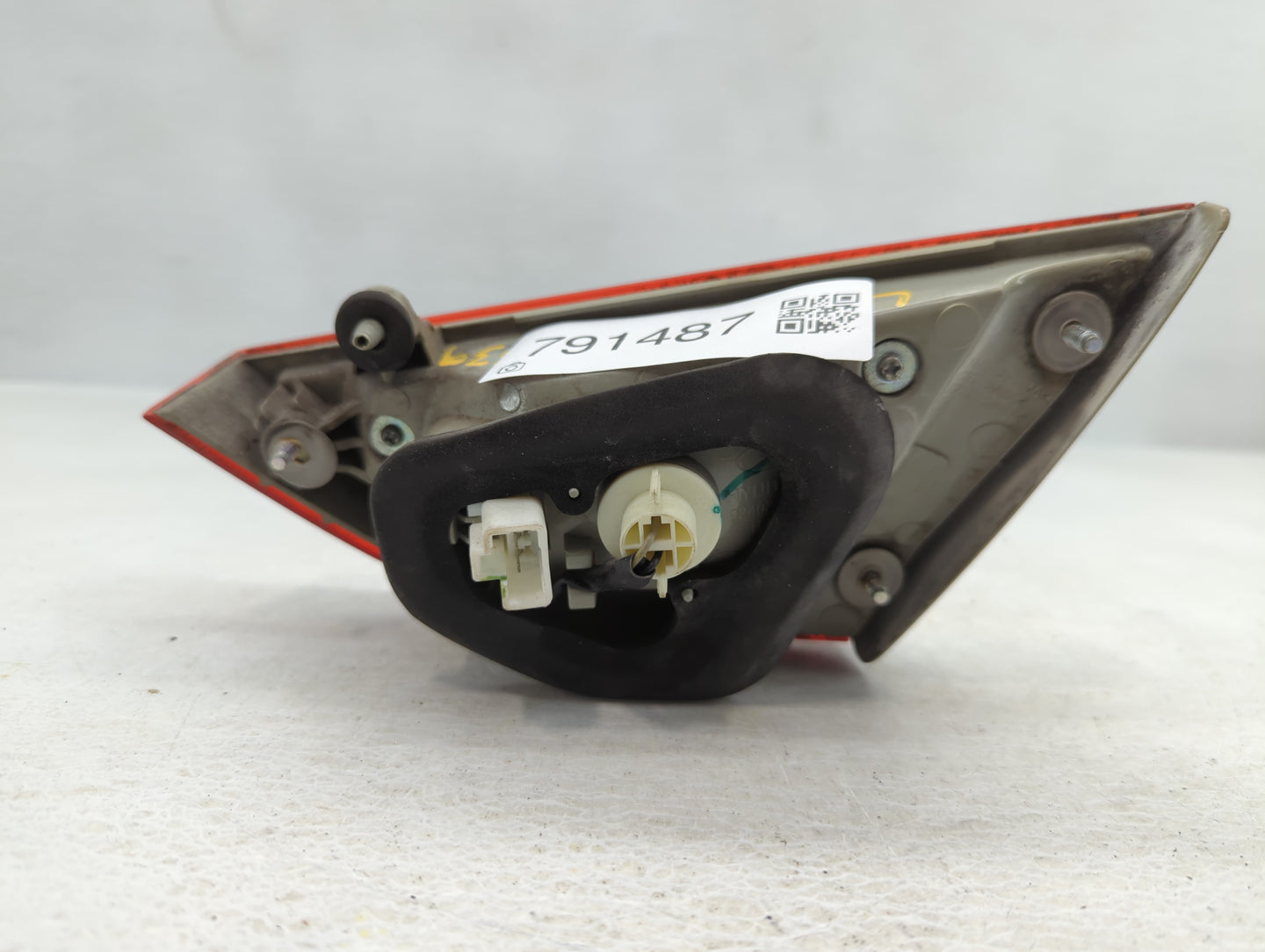 2011-2014 Hyundai Sonata Tail Light Assembly Driver Left OEM P/N:92403-3Q Fits Fits 2011 2012 2013 2014 OEM Used Auto Parts 