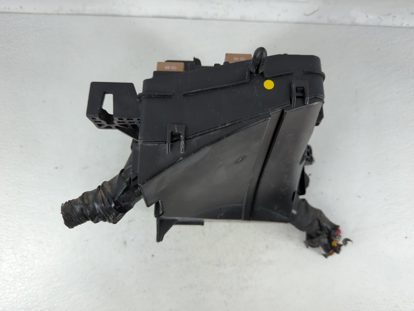 2011-2014 Hyundai Sonata Fusebox Fuse Box Panel Relay Module P/N:VS9120030074YA Fits Fits 2011 2012 2013 2014 OEM Used Auto 