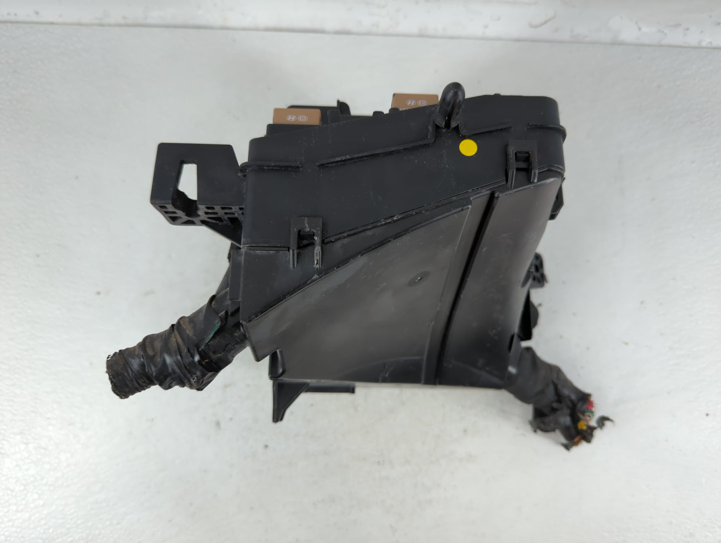 2011-2014 Hyundai Sonata Fusebox Fuse Box Panel Relay Module P/N:VS9120030074YA Fits Fits 2011 2012 2013 2014 OEM Used Auto 