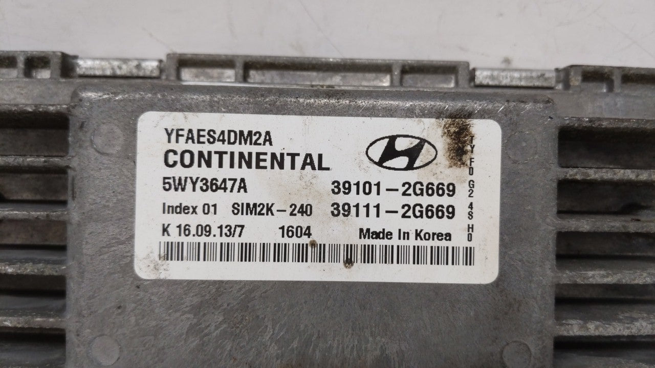 2011-2014 Hyundai Sonata PCM Engine Control Computer ECU ECM PCU OEM P/N:39101-2G668 39111-2G668 Fits Fits 2011 2012 2013 20