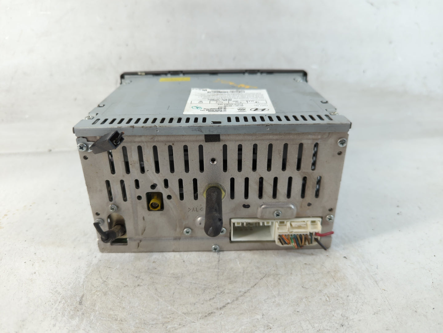 2013-2014 Hyundai Sonata Radio AM FM Cd Player Receiver Replacement P/N:96180-3Q700 Fits Fits 2013 2014 OEM Used Auto Parts 