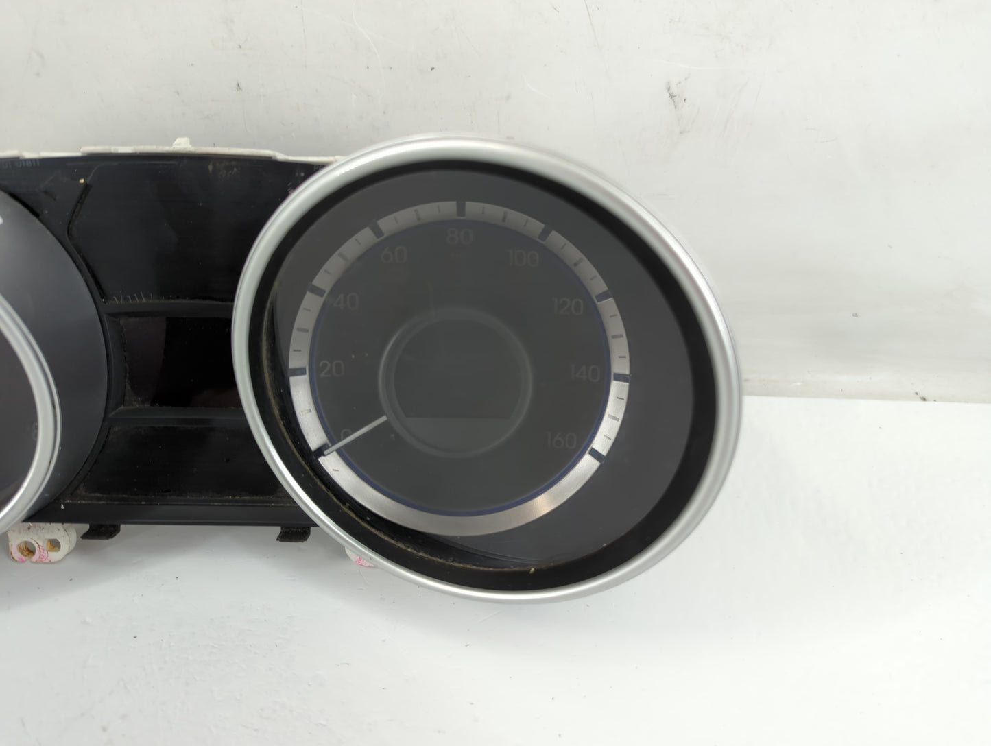 2011-2014 Hyundai Sonata Instrument Cluster Speedometer Gauges P/N:94001-3Q014 Fits Fits 2011 2012 2013 2014 OEM Used Auto P