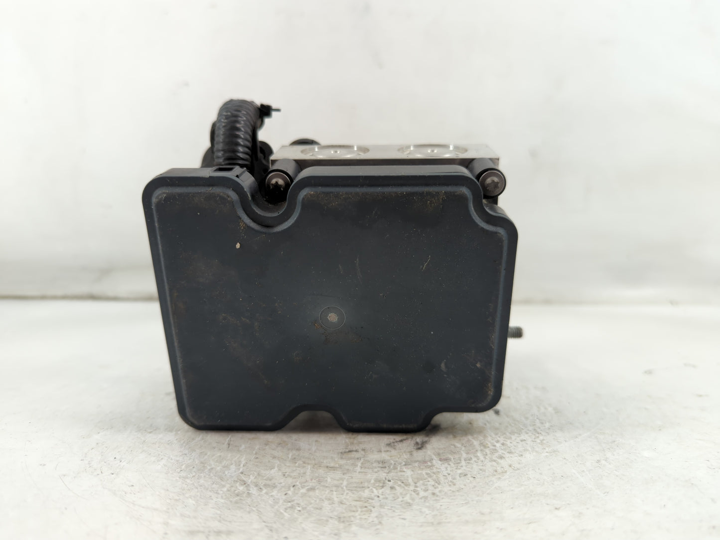 2011-2013 Hyundai Sonata ABS Pump Control Module Replacement P/N:44540-06180 Fits Fits 2011 2012 2013 OEM Used Auto Parts - 