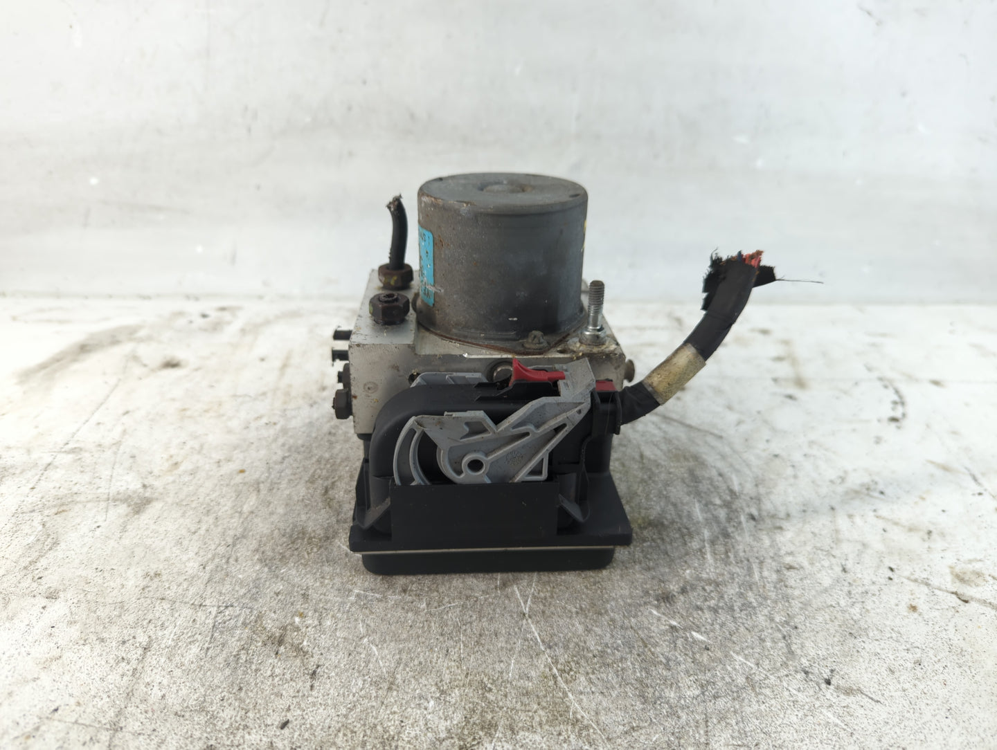 2011-2013 Hyundai Sonata ABS Pump Control Module Replacement P/N:58920-3Q500 Fits Fits 2011 2012 2013 OEM Used Auto Parts - 