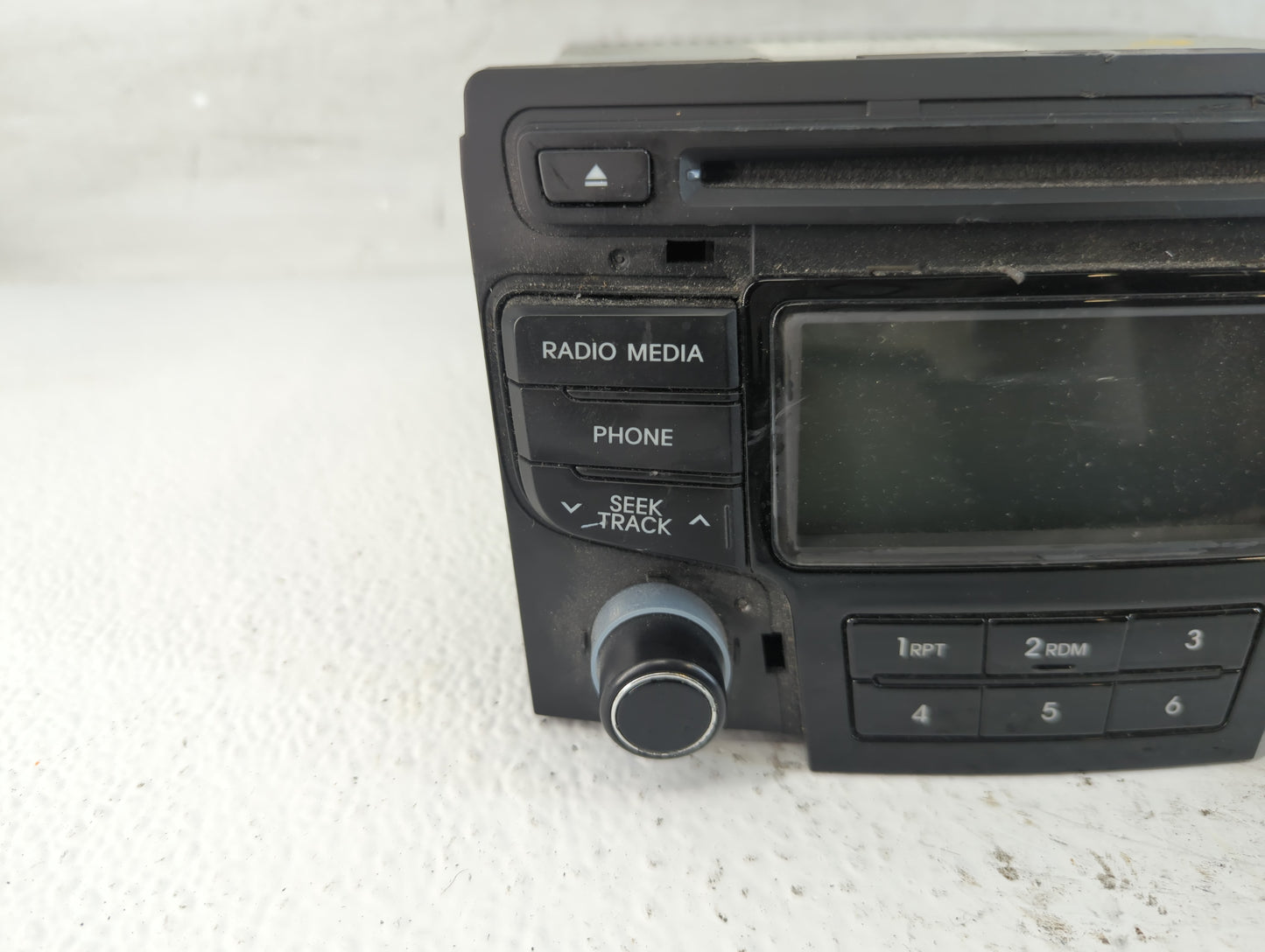 2013 Hyundai Sonata Radio AM FM Cd Player Receiver Replacement P/N:96180-3Q700 Fits OEM Used Auto Parts - Oemusedautoparts1.
