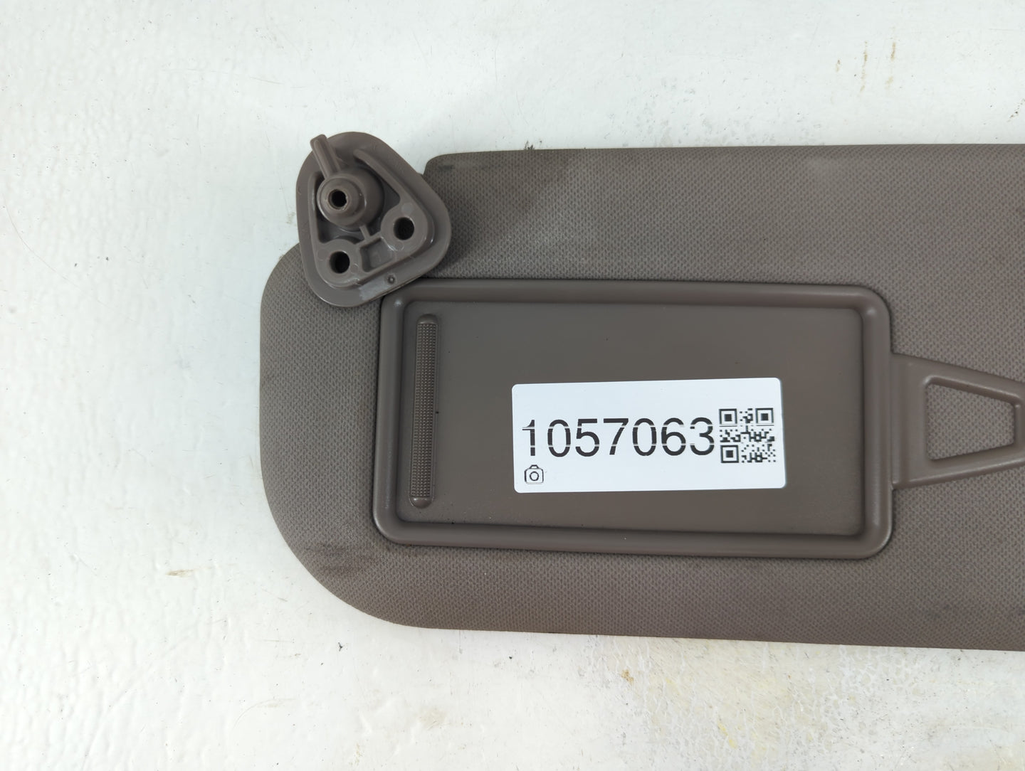 2010-2015 Hyundai Tucson Sun Visor Shade Replacement Driver Left Mirror Fits Fits 2010 2011 2012 2013 2014 2015 OEM Used Aut