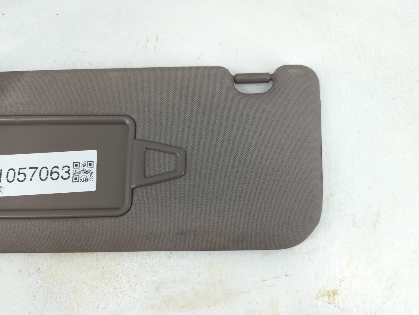 2010-2015 Hyundai Tucson Sun Visor Shade Replacement Driver Left Mirror Fits Fits 2010 2011 2012 2013 2014 2015 OEM Used Aut