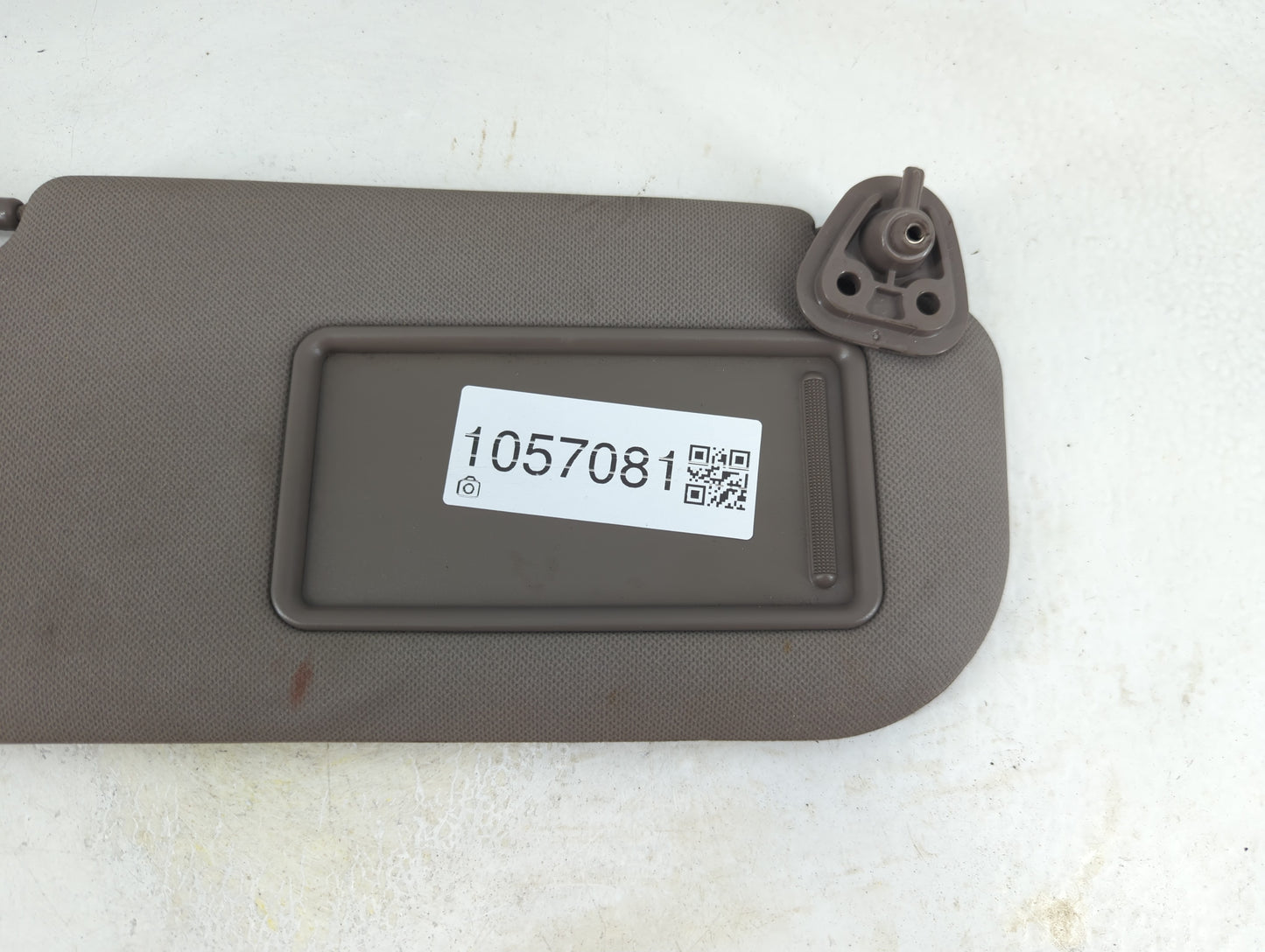 2010-2015 Hyundai Tucson Sun Visor Shade Replacement Passenger Right Mirror Fits Fits 2010 2011 2012 2013 2014 2015 OEM Used