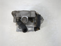 2010-2013 Hyundai Tucson Throttle Body P/N:35100-25400 Fits Fits 2006 2007 2008 2009 2010 2011 2012 2013 OEM Used Auto Parts